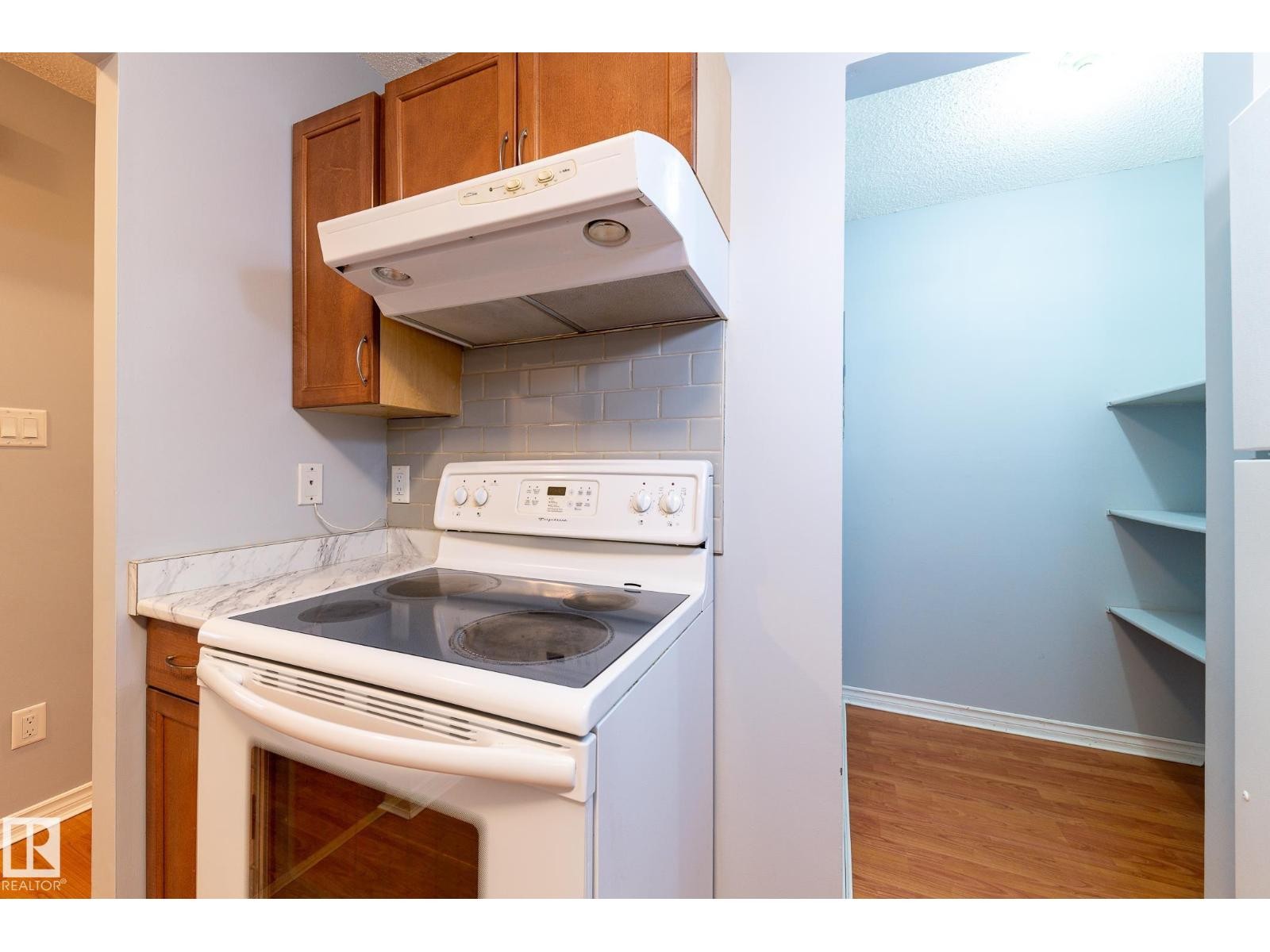 












#67 1503 MILL WOODS RD NW

,
Edmonton,




Alberta
T6L4C2

