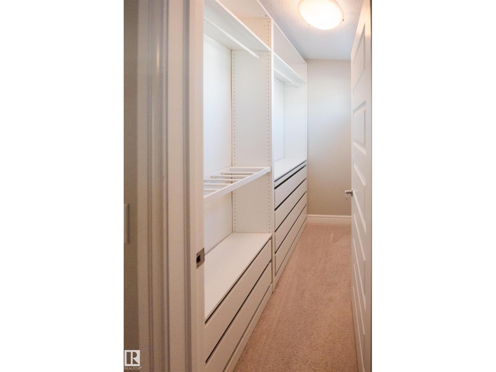 












#6 330 BULYEA RD NW

,
Edmonton,




Alberta
T6R0W8

