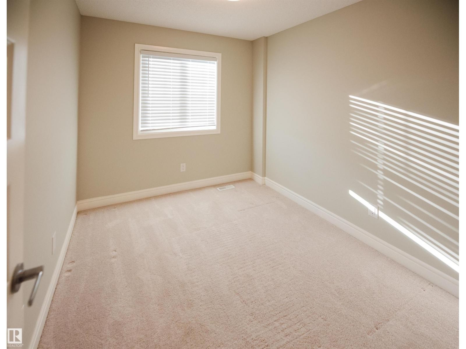 












#6 330 BULYEA RD NW

,
Edmonton,




Alberta
T6R0W8

