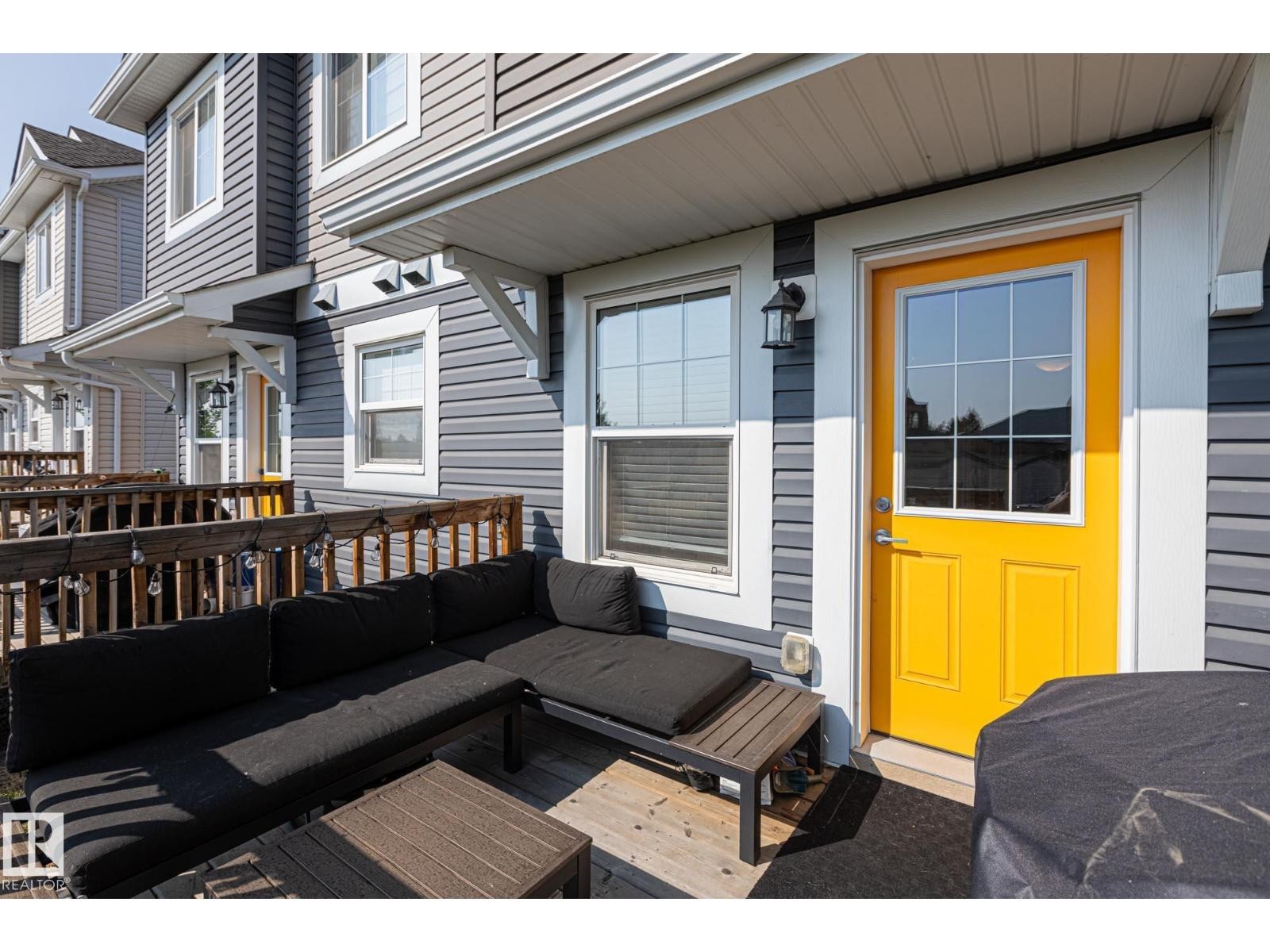 












#6 330 BULYEA RD NW

,
Edmonton,




Alberta
T6R0W8

