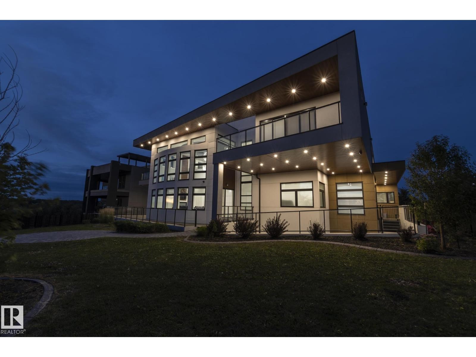 












#14 3466 KESWICK BV SW

,
Edmonton,




Alberta
T6W3S4

