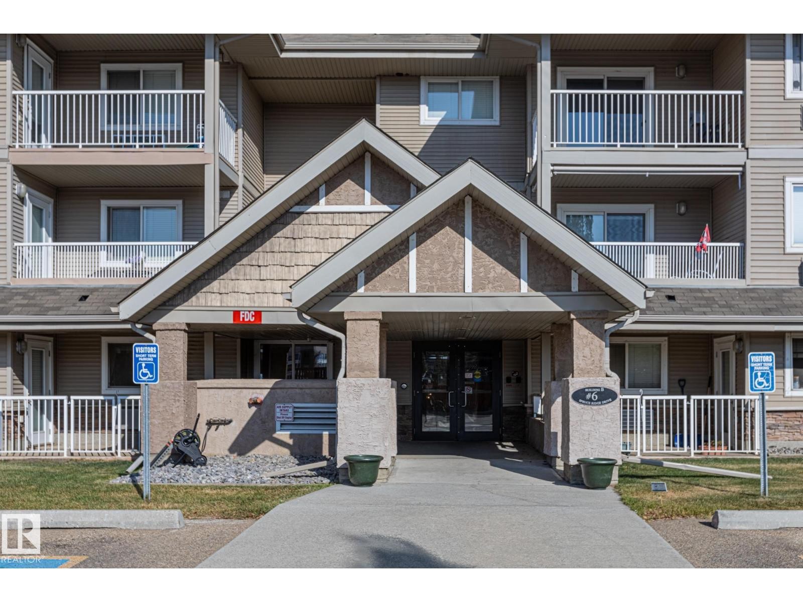 












#106B 6 Spruce Ridge DR

,
Spruce Grove,




Alberta
T7X4P4

