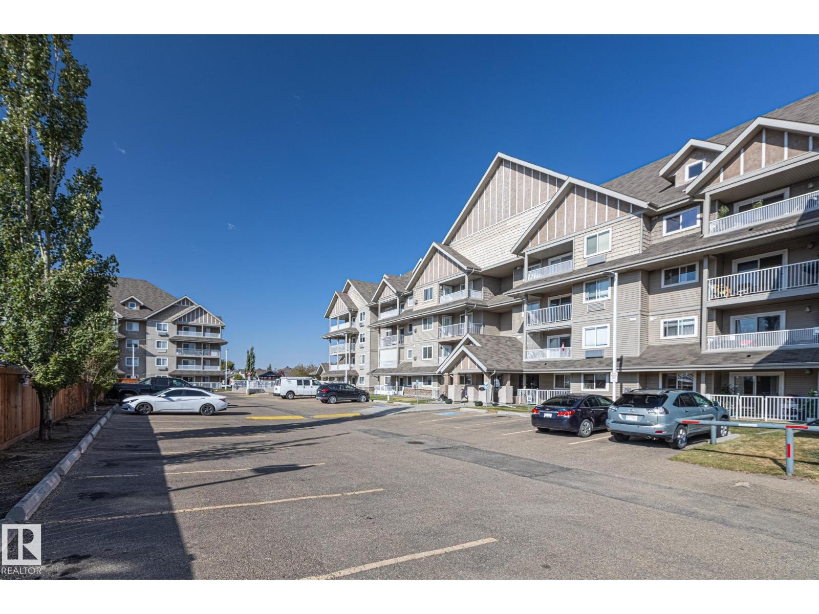 












#106B 6 Spruce Ridge DR

,
Spruce Grove,




Alberta
T7X4P4

