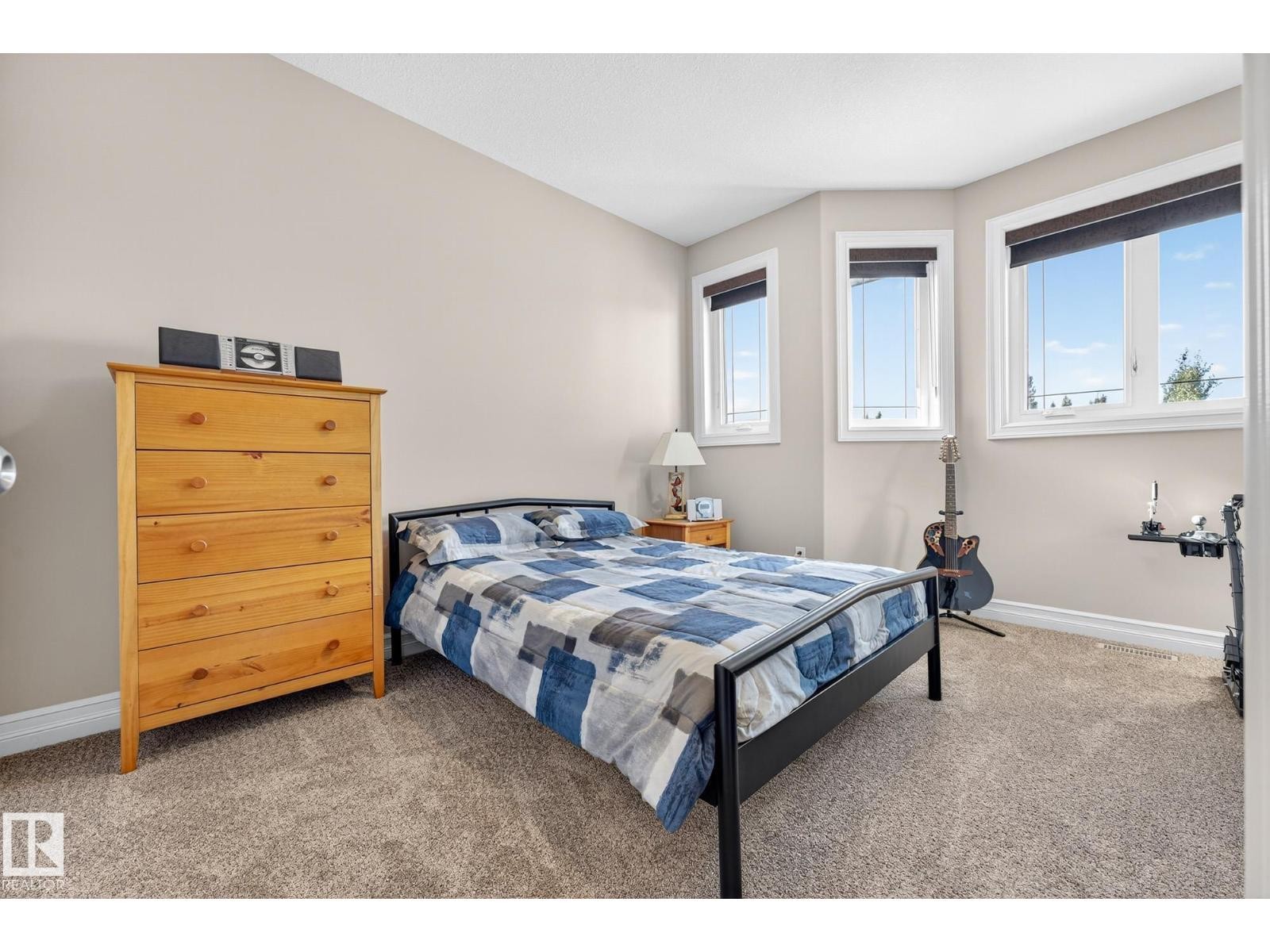 












20616 131 AV NW

,
Edmonton,




Alberta
T5S0J3

