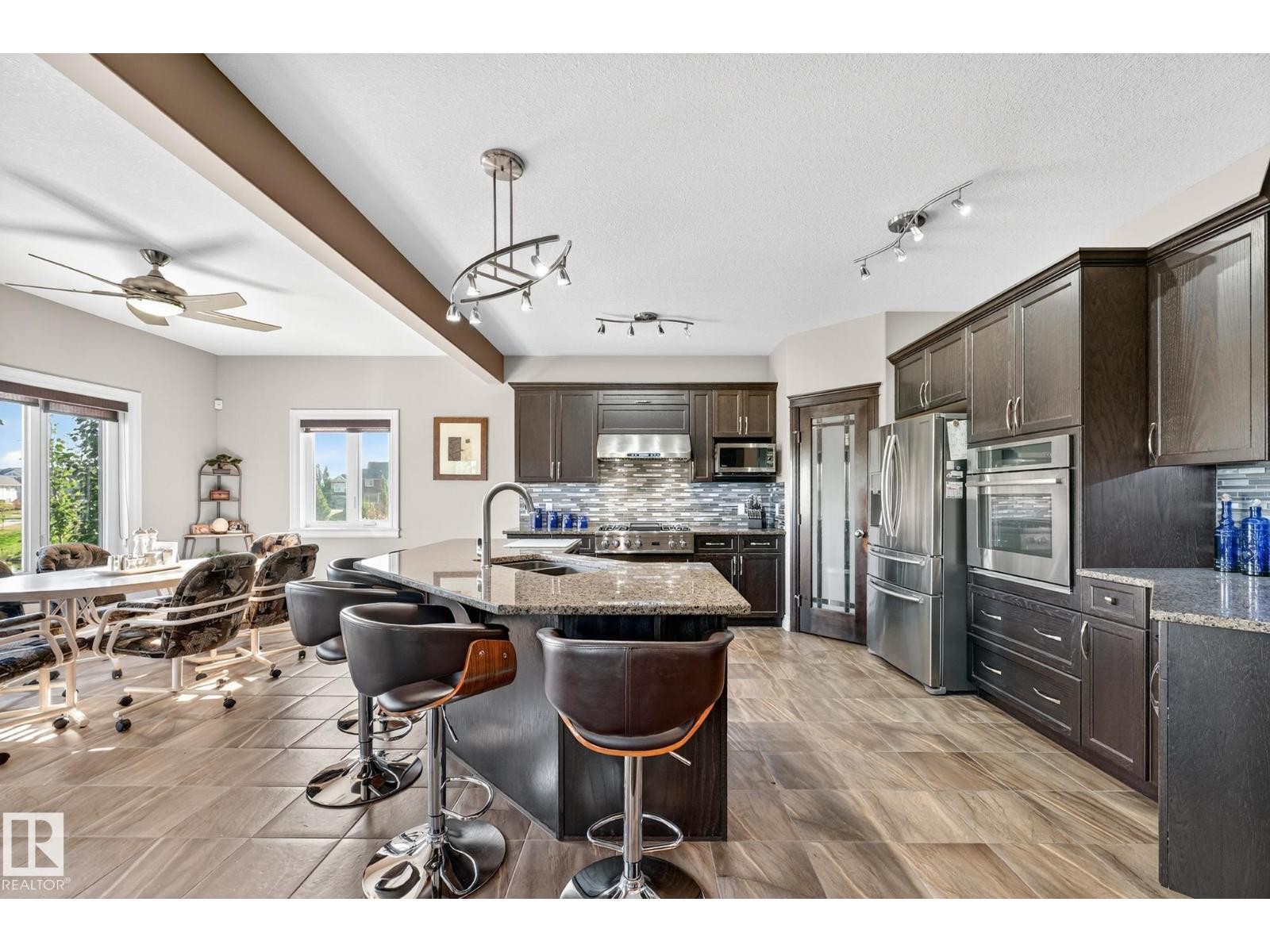 












20616 131 AV NW

,
Edmonton,




Alberta
T5S0J3

