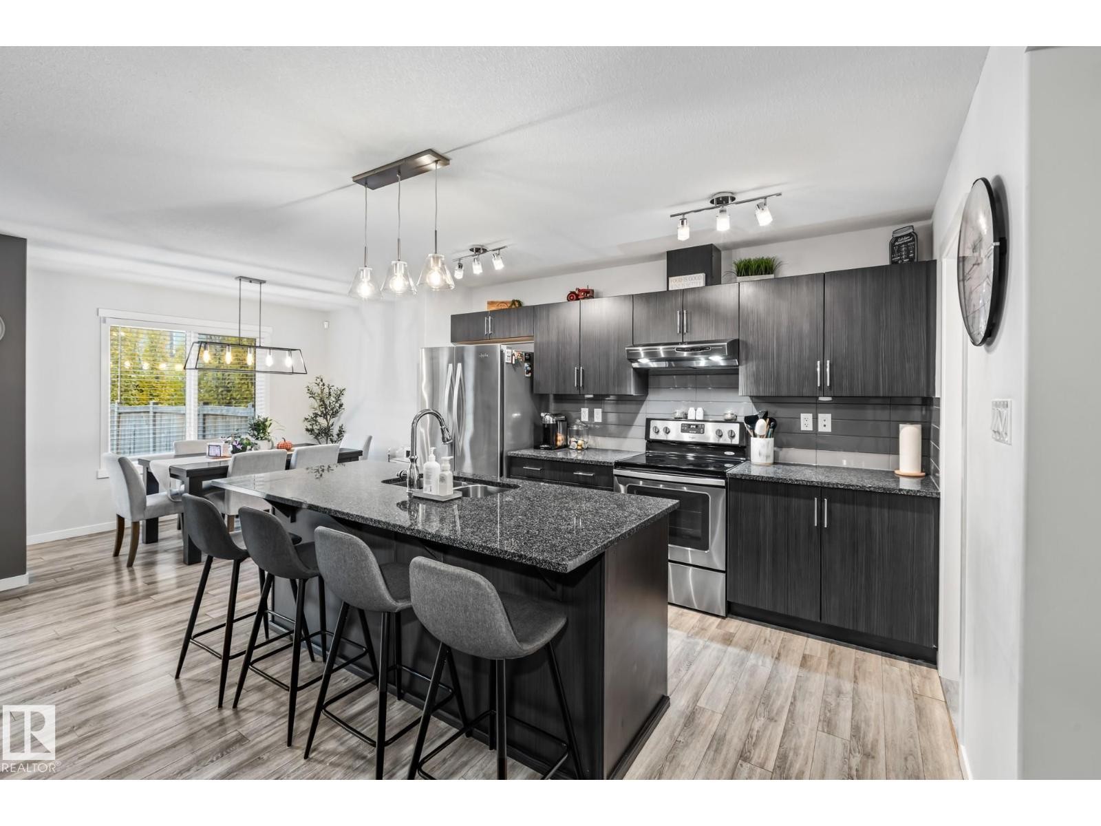 












15 Roberge CL

,
St. Albert,




Alberta
T8N7S7

