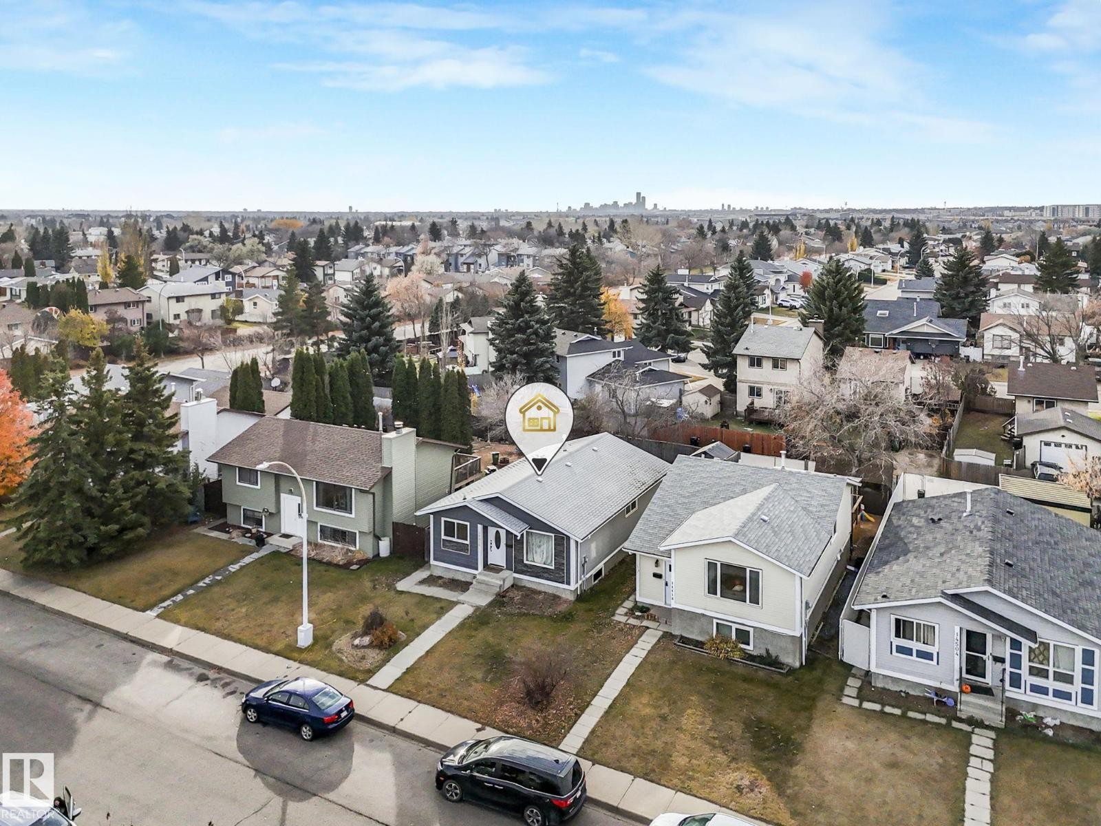 












14416 31 ST NW

,
Edmonton,




Alberta
T5Y1Y8

