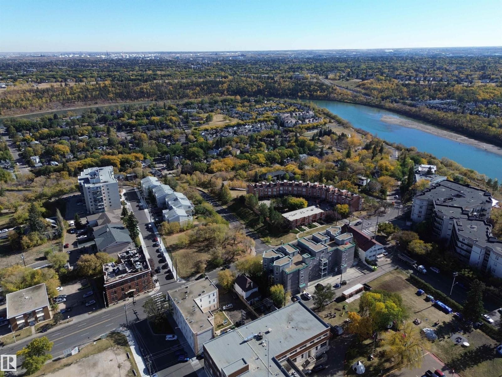 












#208 10118 95 ST NW

,
Edmonton,




Alberta
T5H4R6

