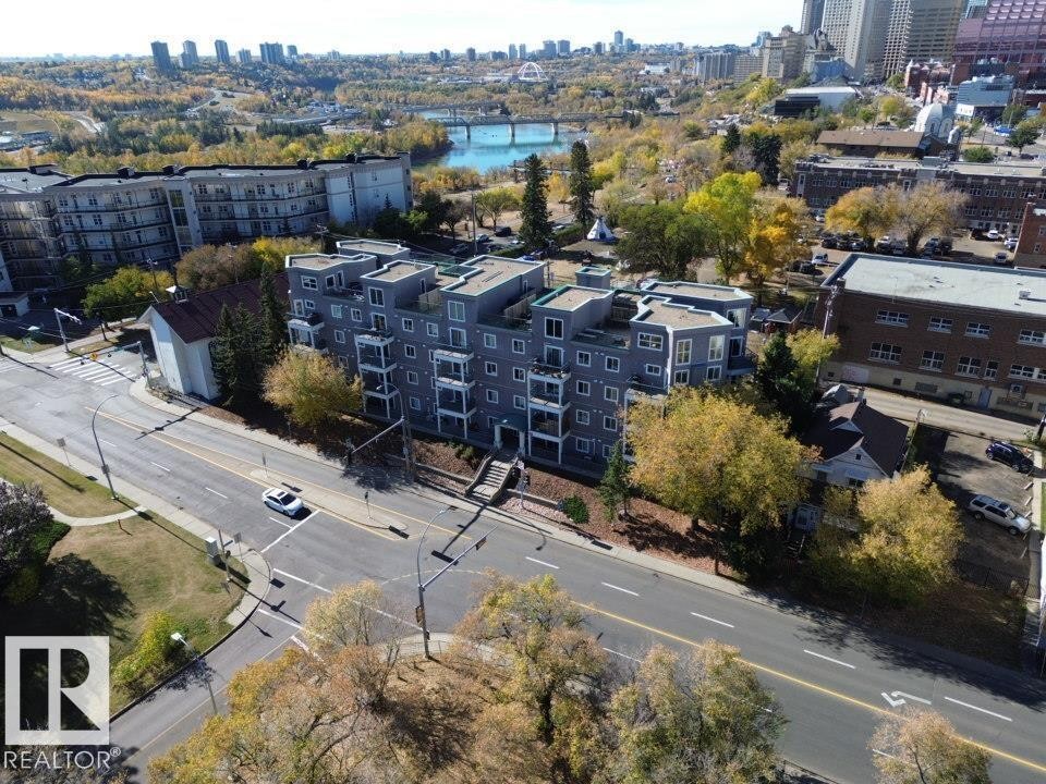 












#208 10118 95 ST NW

,
Edmonton,




Alberta
T5H4R6

