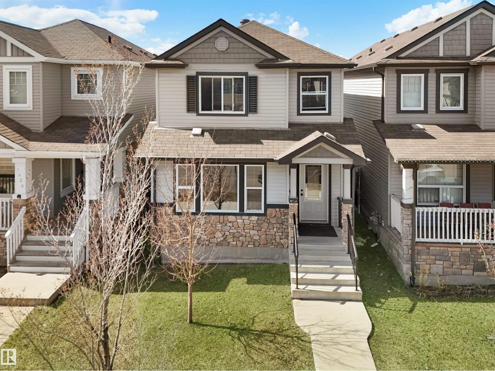 












1442 33A Street NW NW

,
Edmonton,




Alberta
T6T0V3

