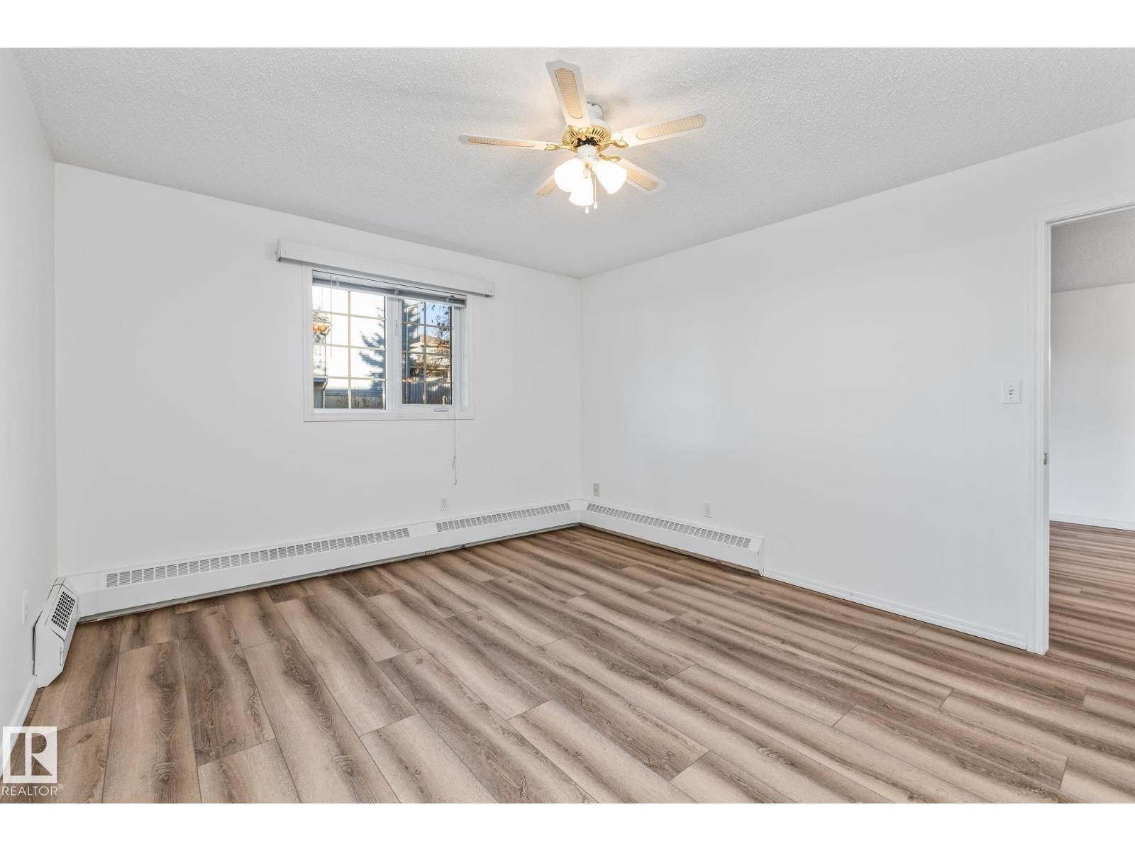 












#104 45 GERVAIS RD

,
St. Albert,




Alberta
T8N6H7

