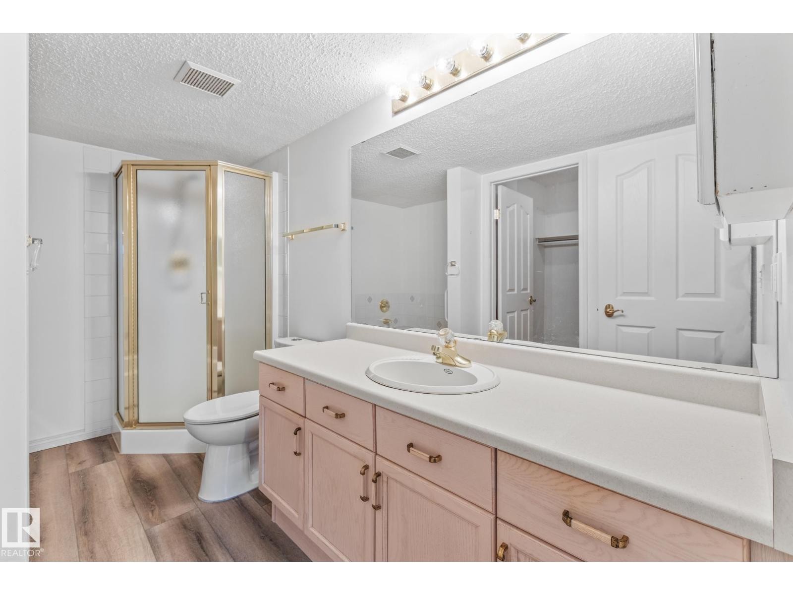 












#104 45 GERVAIS RD

,
St. Albert,




Alberta
T8N6H7

