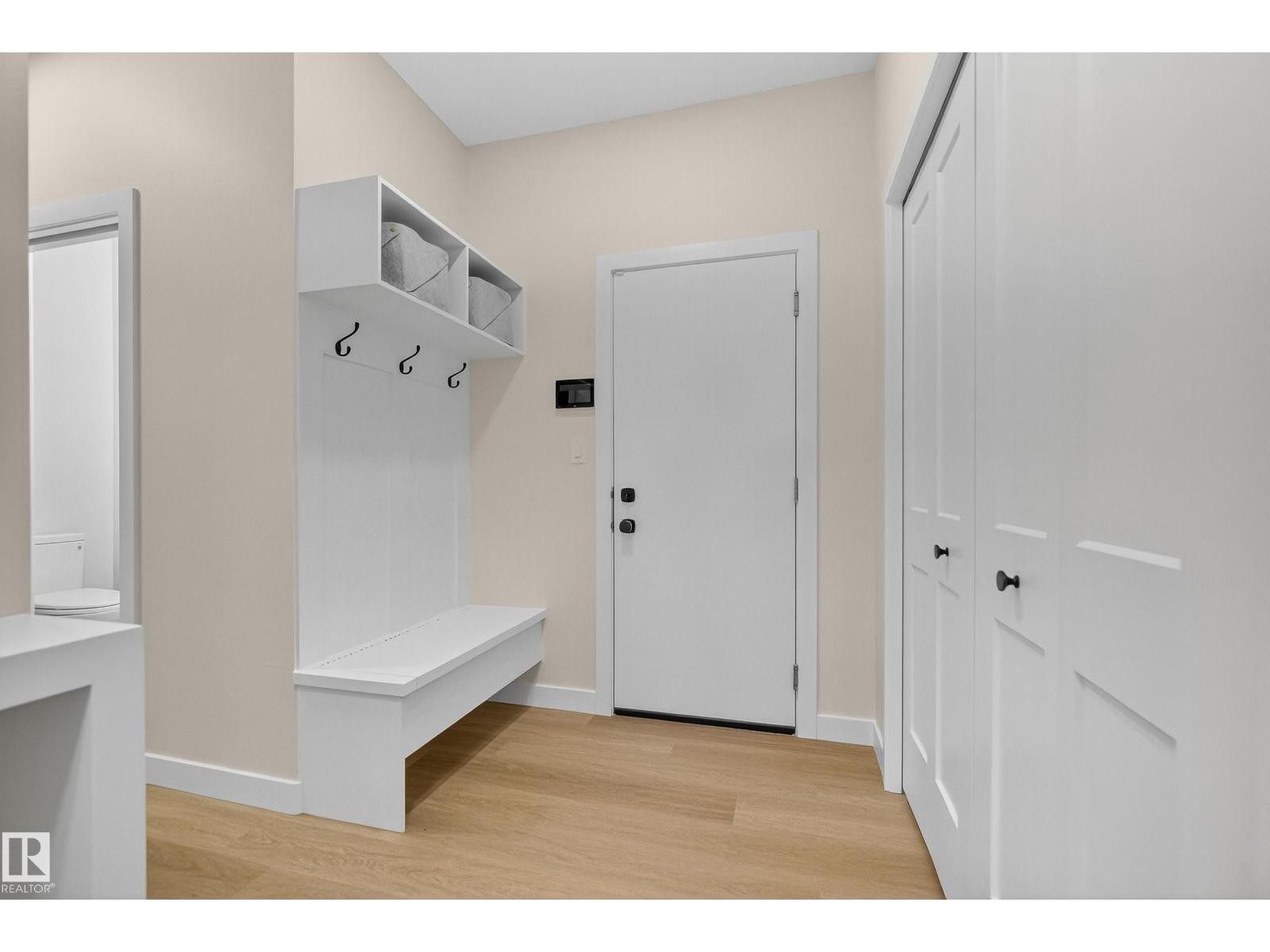 












29 PRESCOTT CL

,
Spruce Grove,




Alberta
T7X0R3

