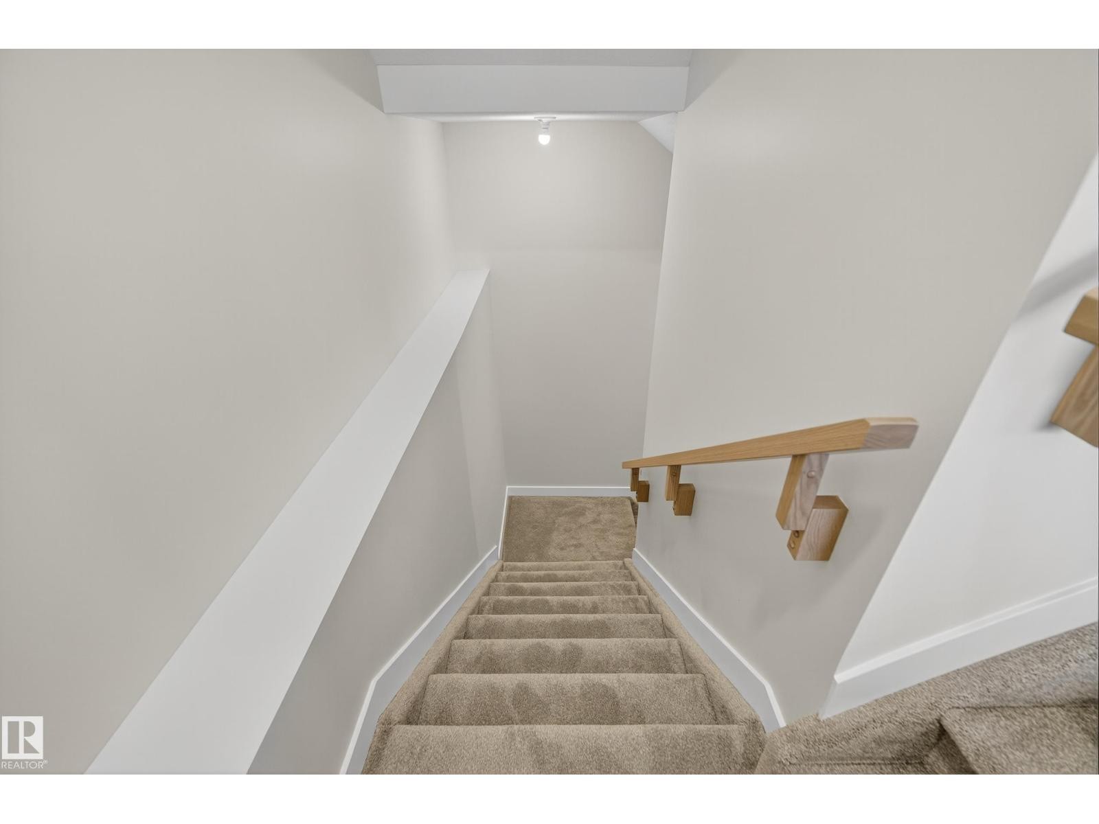 












29 PRESCOTT CL

,
Spruce Grove,




Alberta
T7X0R3

