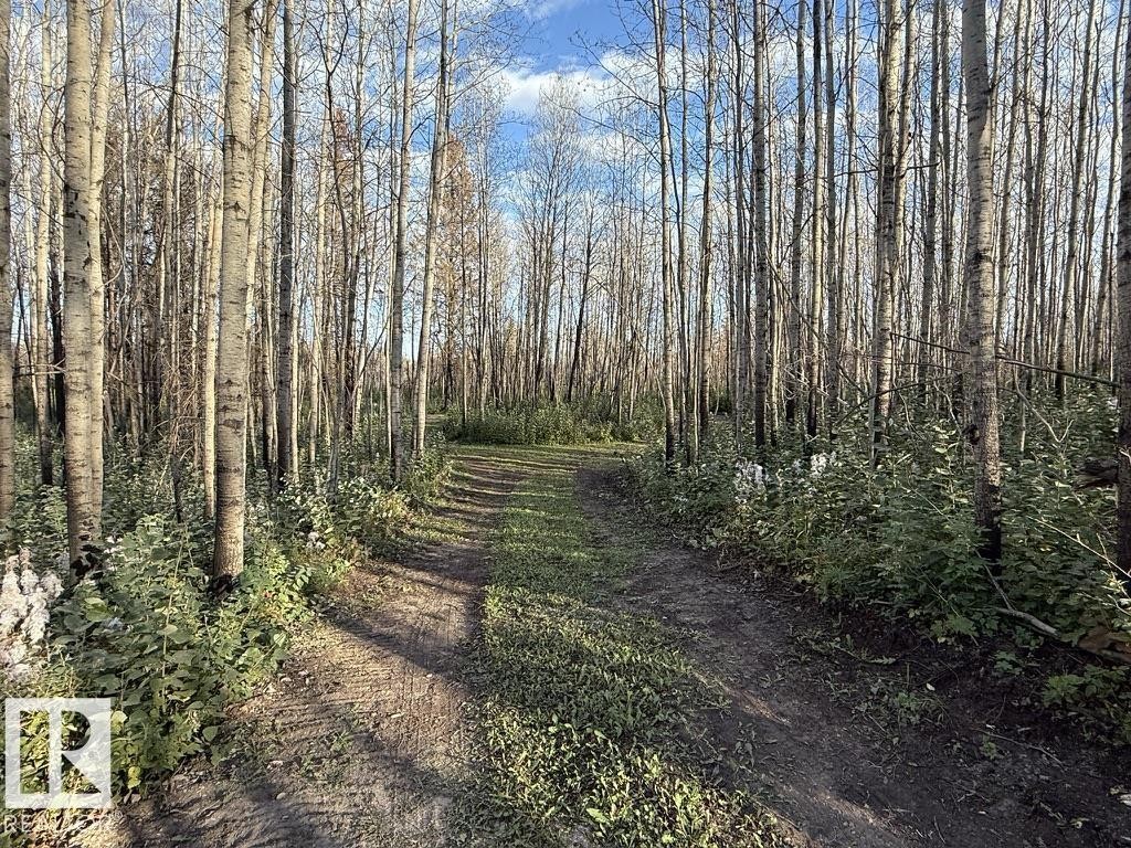 












#1 TWP 630 RR 26

,
Rural Westlock County,







Alberta
T0G0S0

