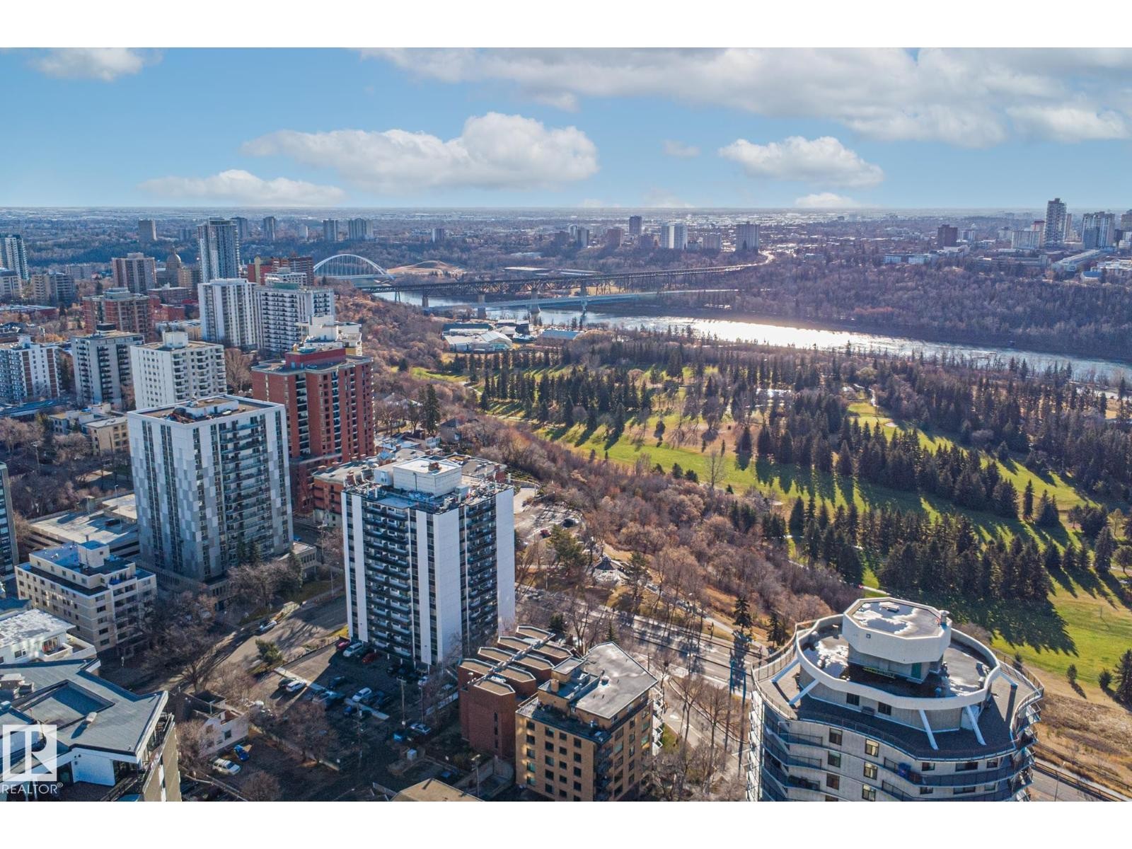 












#G7 10148 118 ST NW

,
Edmonton,




Alberta
T5K1Y4

