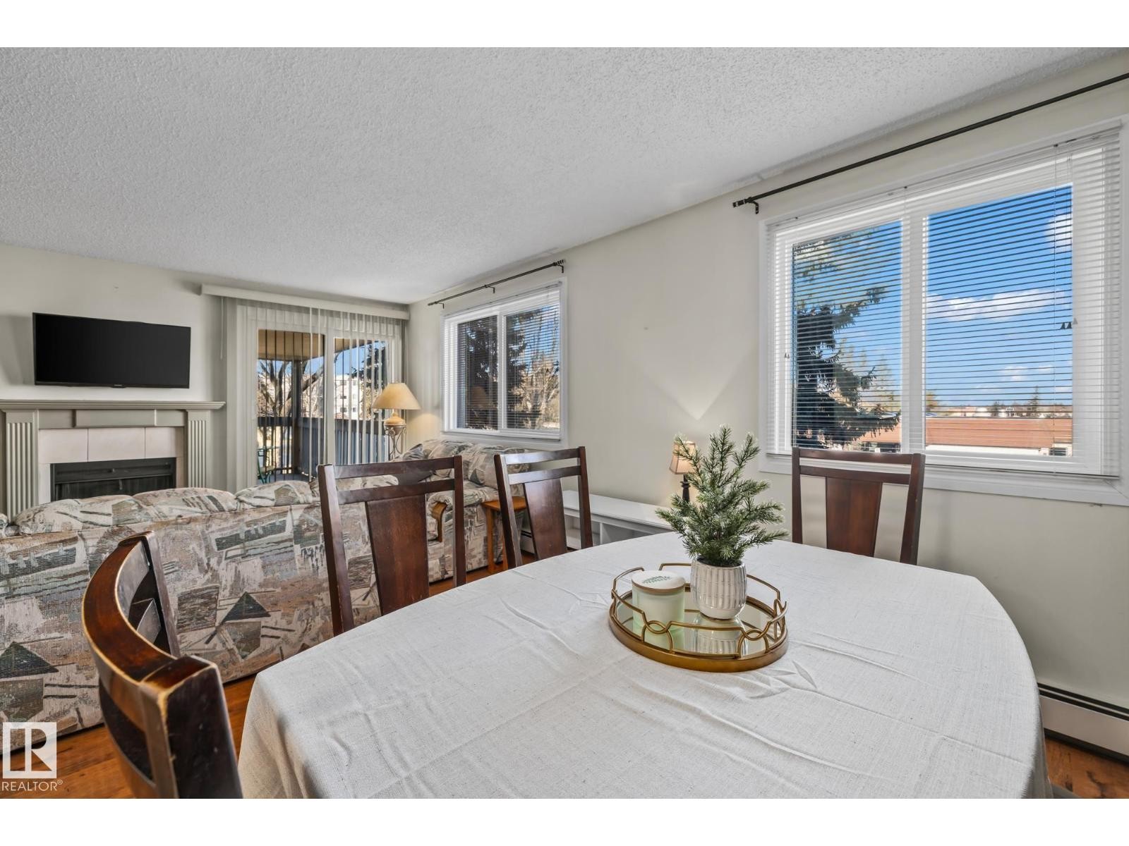 












#209 14811 51 AV NW

,
Edmonton,




Alberta
T6H5G4

