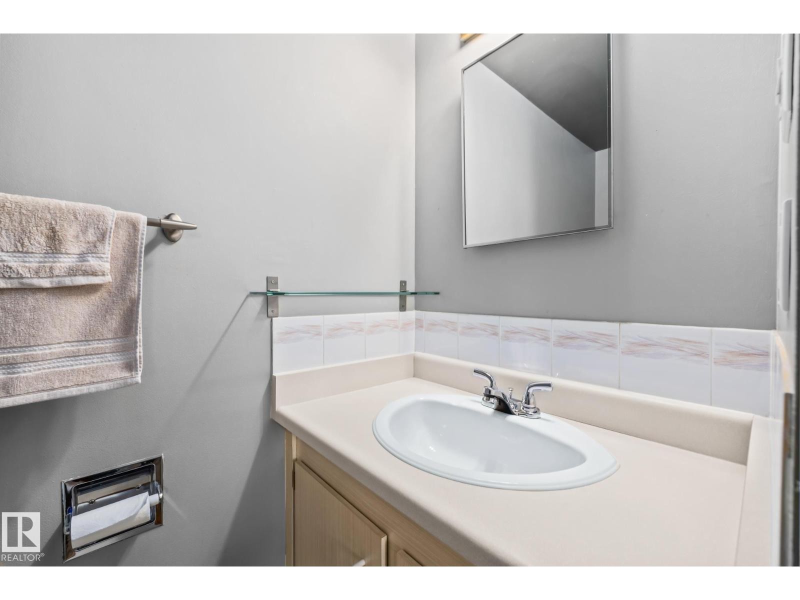 












#209 14811 51 AV NW

,
Edmonton,




Alberta
T6H5G4

