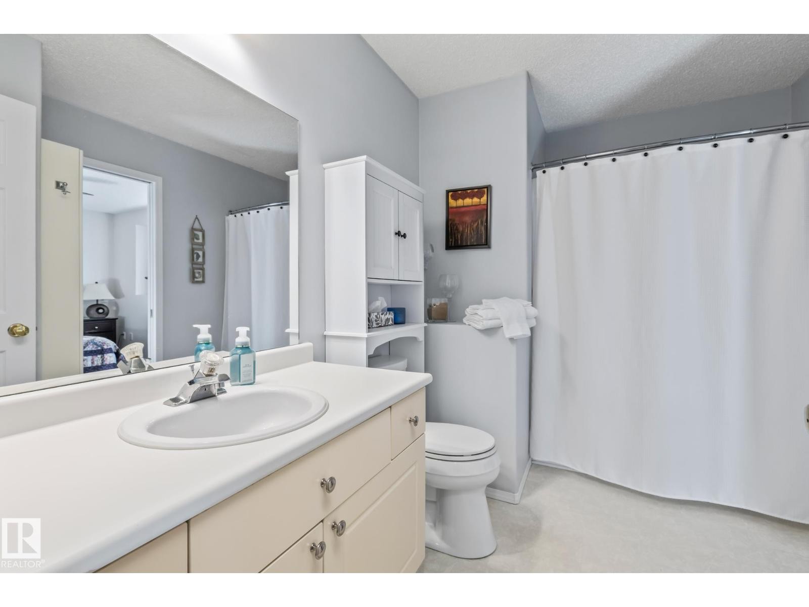 












4701 49 ST

,
Legal,




Alberta
T0G1L0

