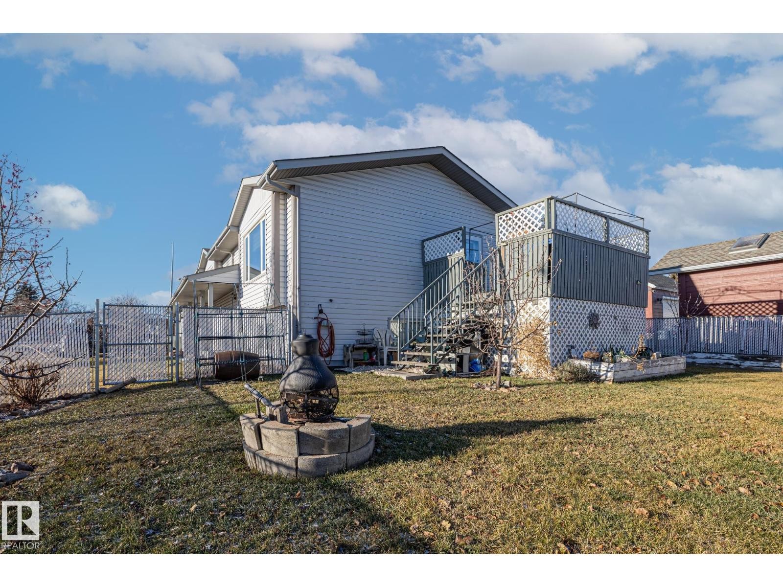 












4701 49 ST

,
Legal,




Alberta
T0G1L0

