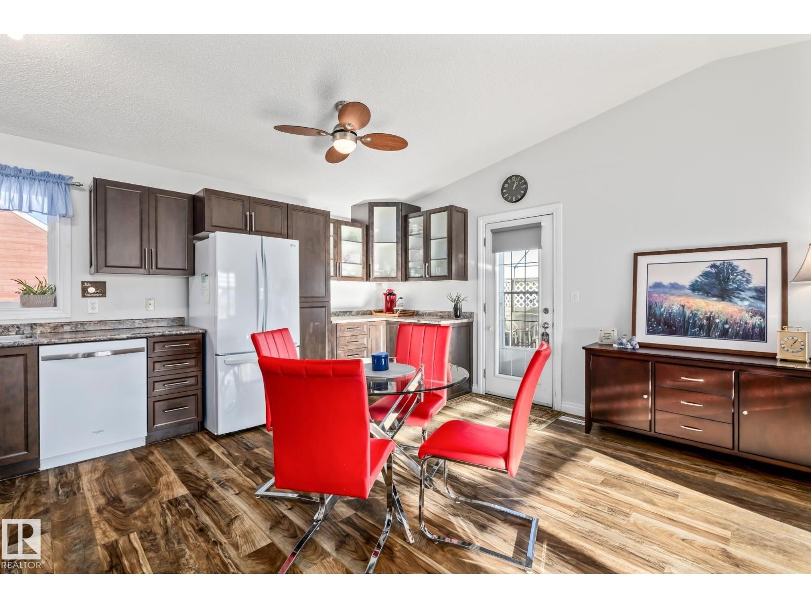 












4701 49 ST

,
Legal,




Alberta
T0G1L0

