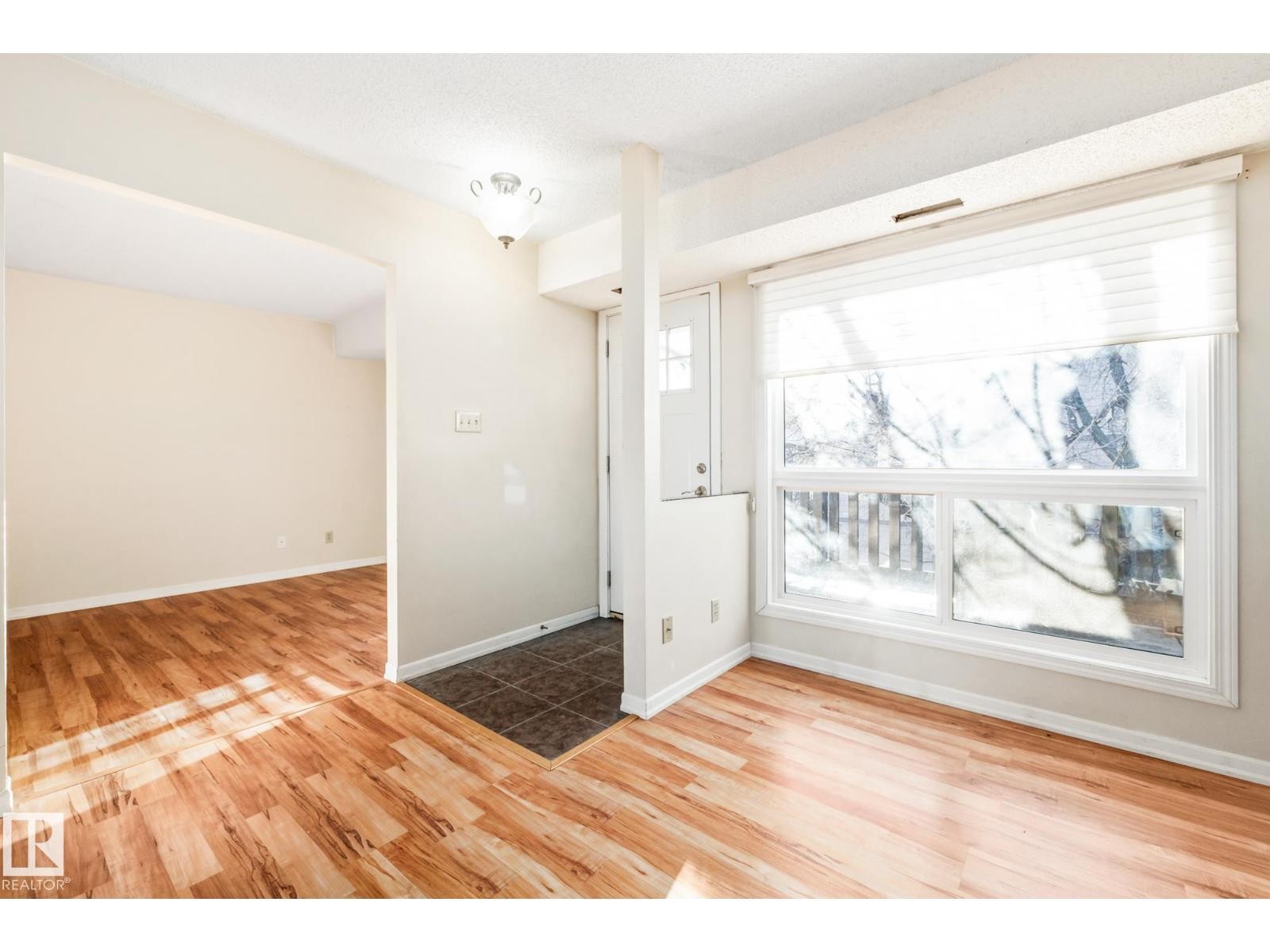 












#136 70 WOODLANDS RD

,
St. Albert,




Alberta
T8N5H4

