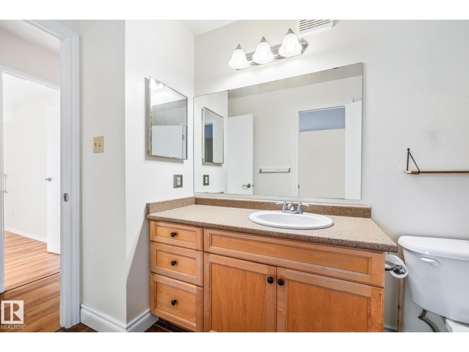 












#136 70 WOODLANDS RD

,
St. Albert,




Alberta
T8N5H4

