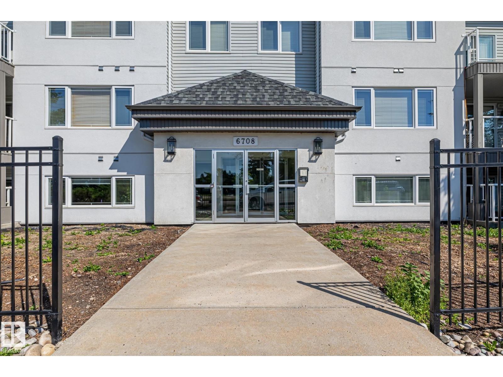 












#107 6708 90 AV NW

,
Edmonton,




Alberta
T6B0P2

