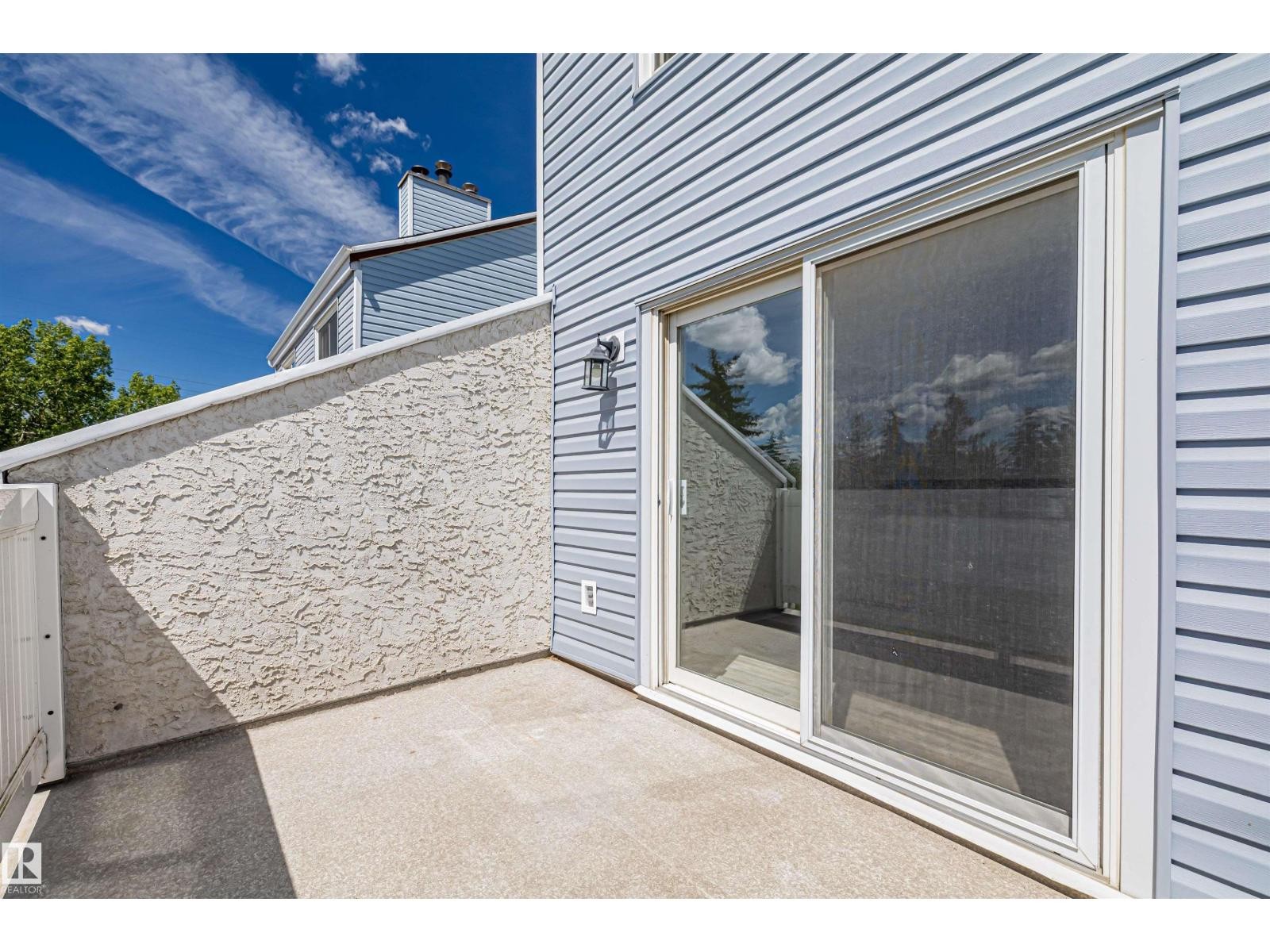 












189 LANCASTER TC NW

,
Edmonton,




Alberta
T5X5T2

