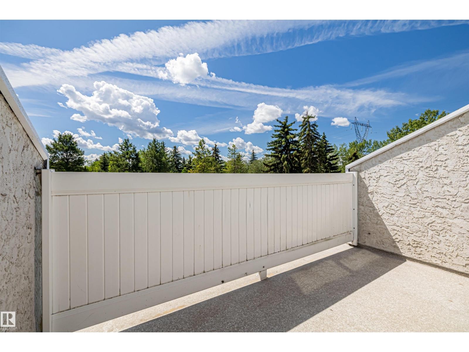 












189 LANCASTER TC NW

,
Edmonton,




Alberta
T5X5T2

