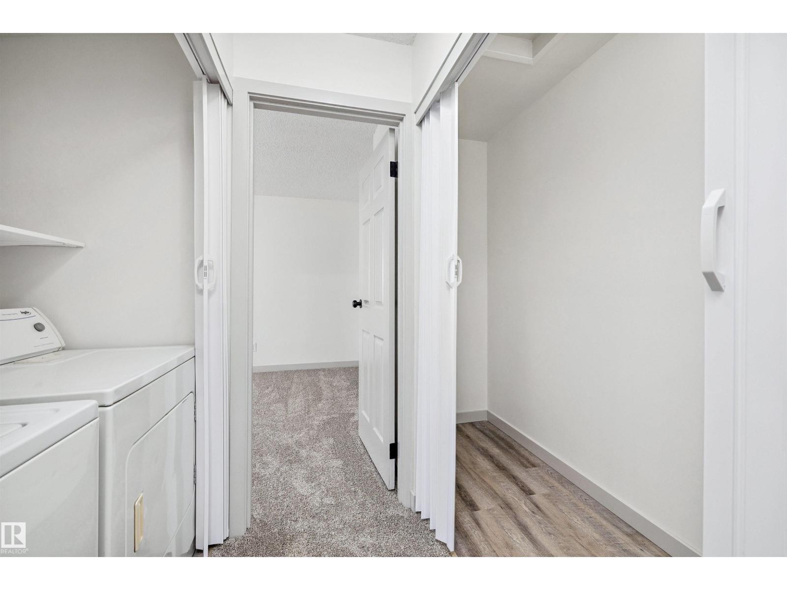 












189 LANCASTER TC NW

,
Edmonton,




Alberta
T5X5T2

