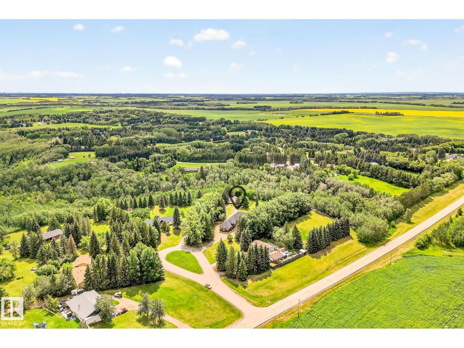 












#131 24203 TWP ROAD 554

,
Rural Sturgeon County,




Alberta
T8T1X9

