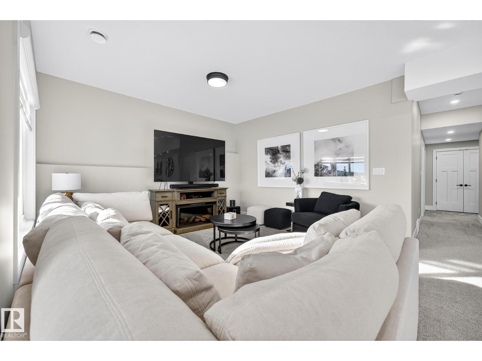 












37 EDGEFIELD WY

,
St. Albert,




Alberta
T8N8A1

