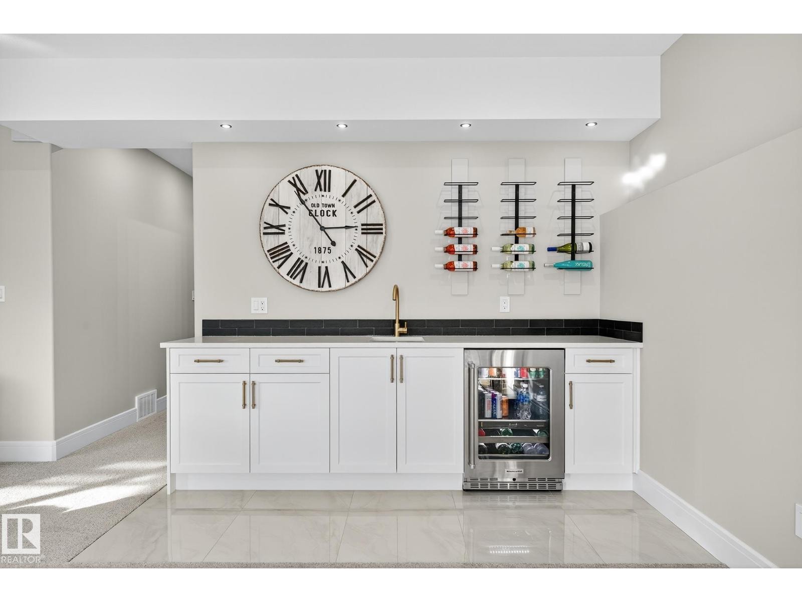 












37 EDGEFIELD WY

,
St. Albert,




Alberta
T8N8A1

