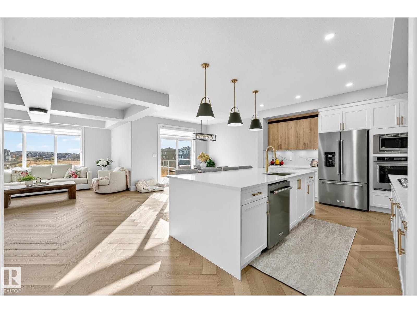 












37 EDGEFIELD WY

,
St. Albert,




Alberta
T8N8A1

