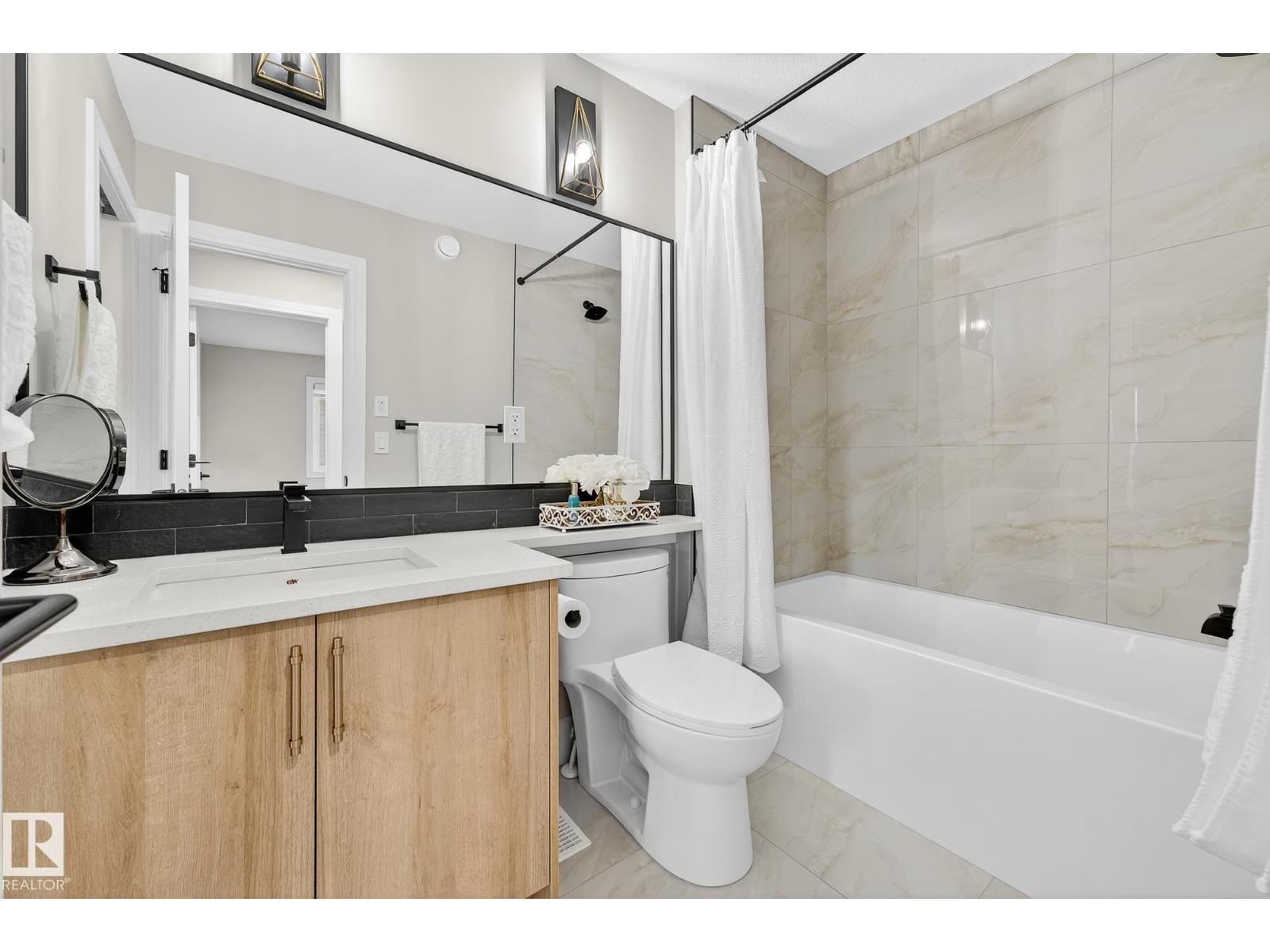 












37 EDGEFIELD WY

,
St. Albert,




Alberta
T8N8A1

