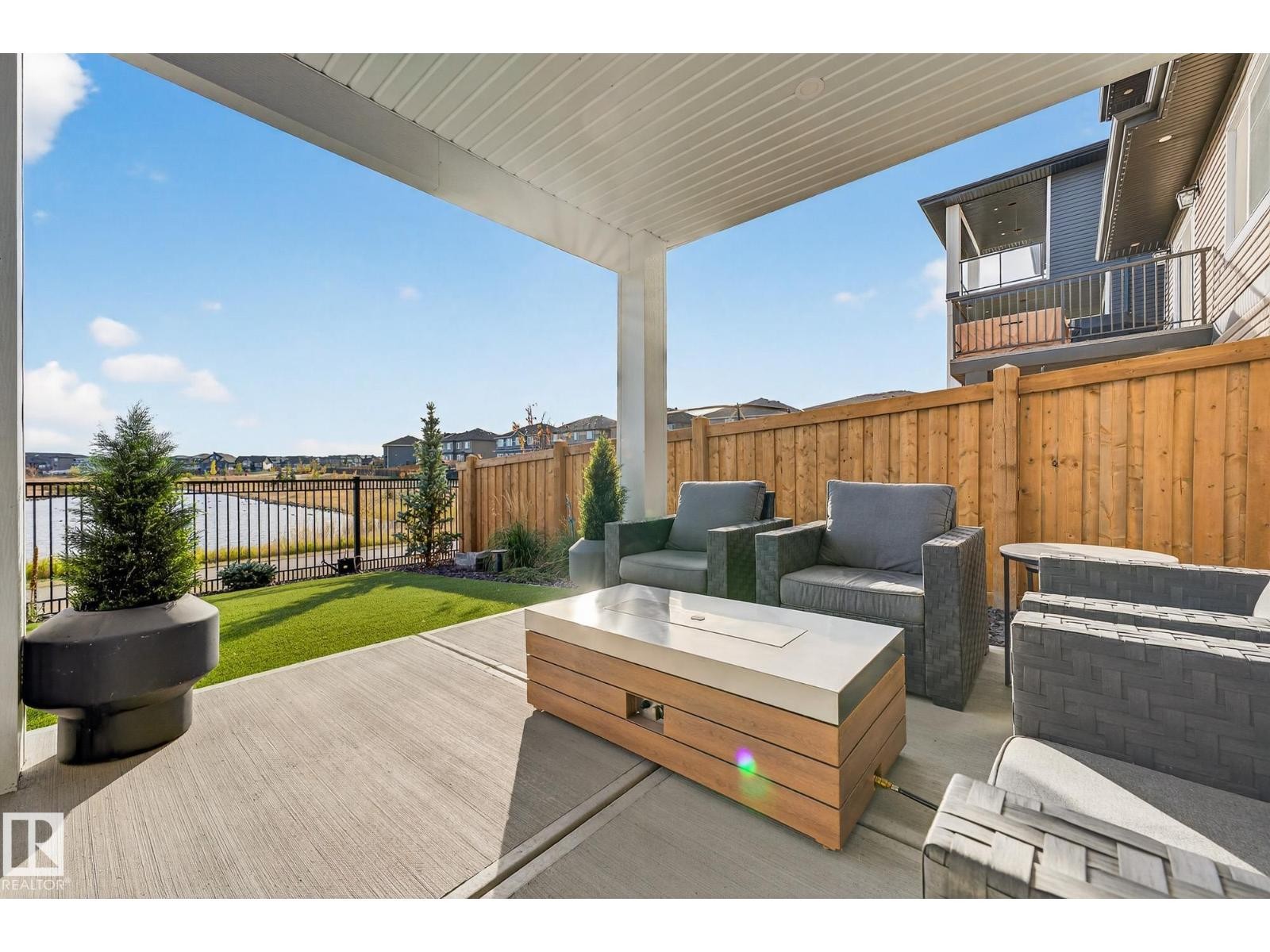 












37 EDGEFIELD WY

,
St. Albert,




Alberta
T8N8A1

