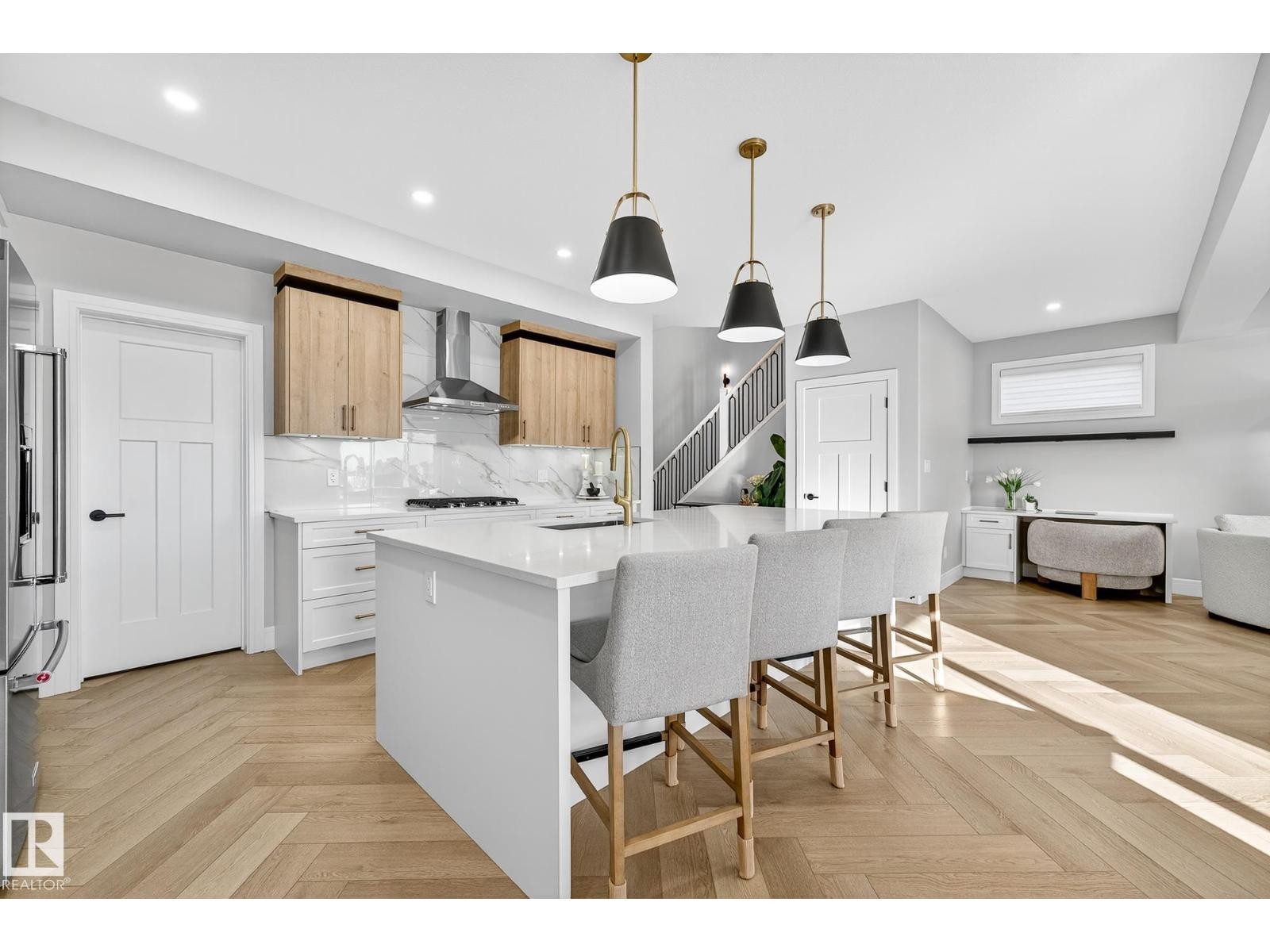 












37 EDGEFIELD WY

,
St. Albert,




Alberta
T8N8A1

