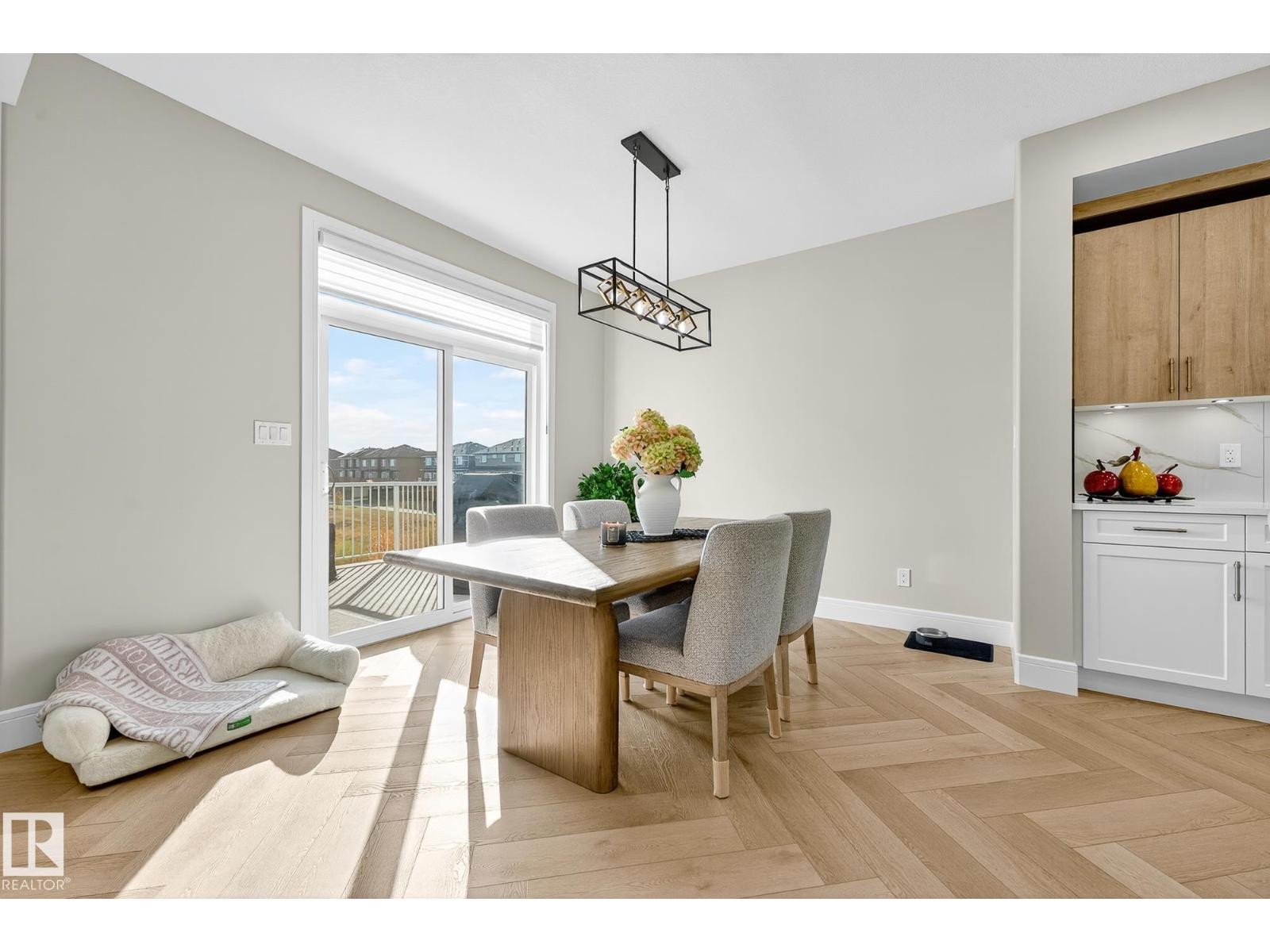 












37 EDGEFIELD WY

,
St. Albert,




Alberta
T8N8A1

