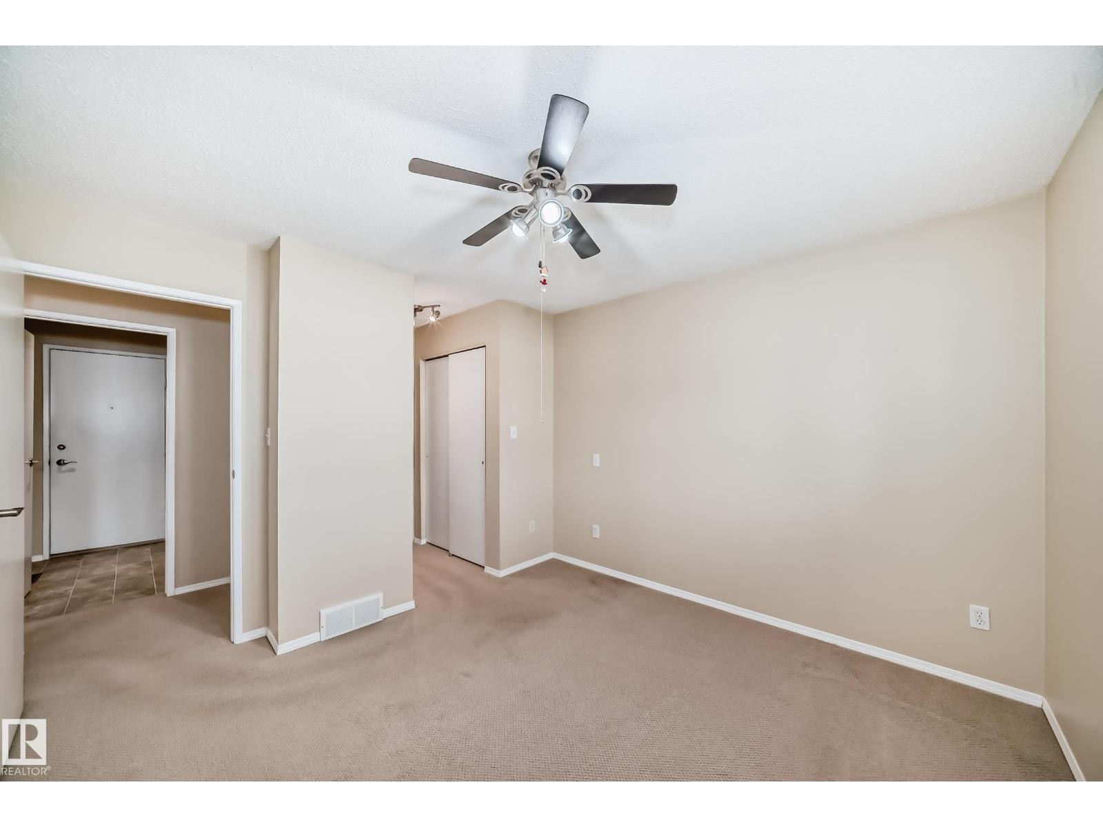 












9126 Garden RD

,
St. Albert,




Alberta
T8N5N3

