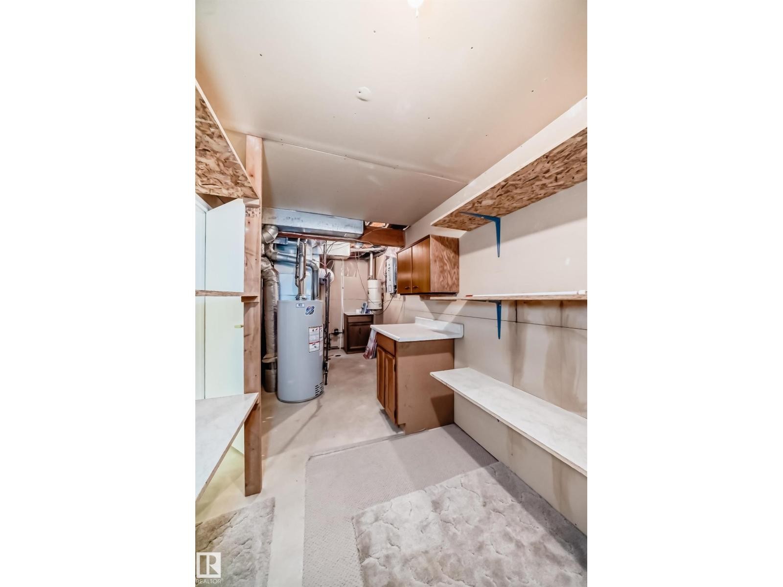 












9126 Garden RD

,
St. Albert,




Alberta
T8N5N3

