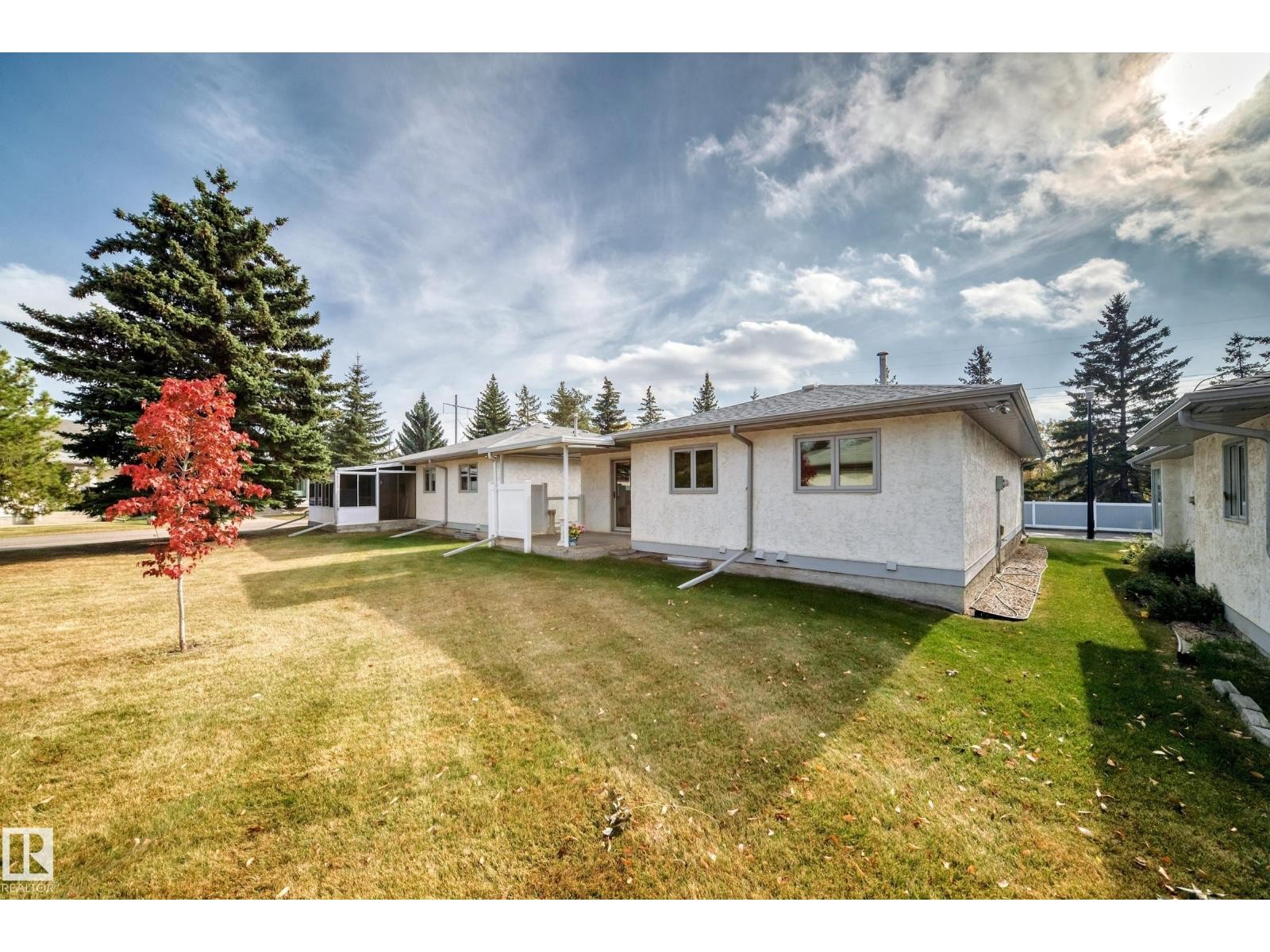 












9126 Garden RD

,
St. Albert,




Alberta
T8N5N3

