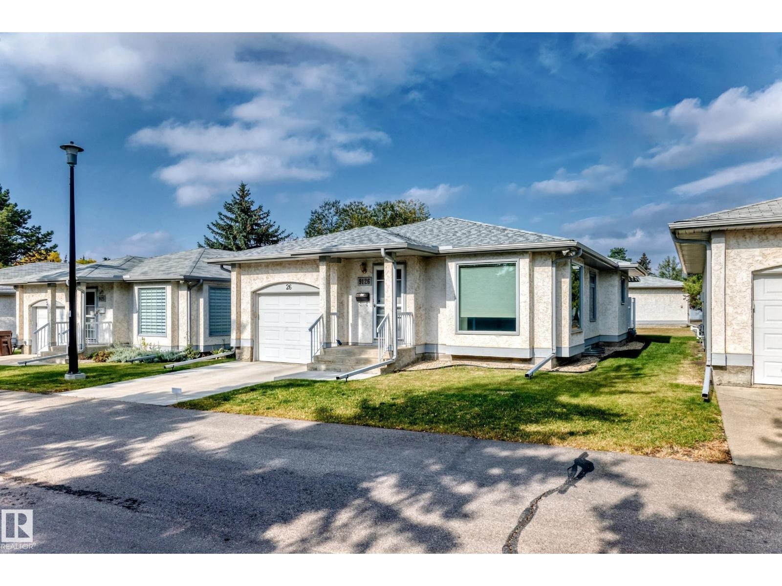 












9126 Garden RD

,
St. Albert,




Alberta
T8N5N3

