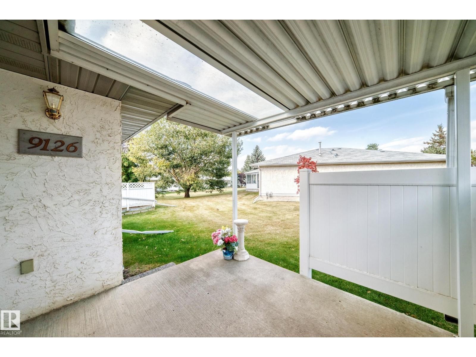












9126 Garden RD

,
St. Albert,




Alberta
T8N5N3

