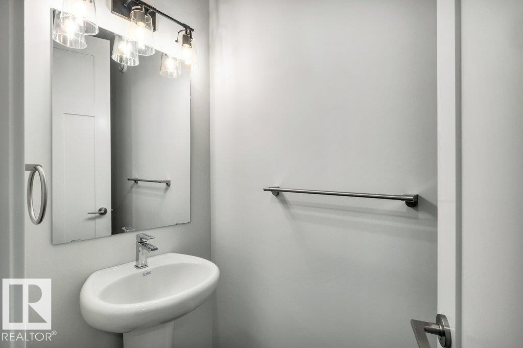 












13 HILLWOOD TC

,
Spruce Grove,




Alberta
T7X0X4

