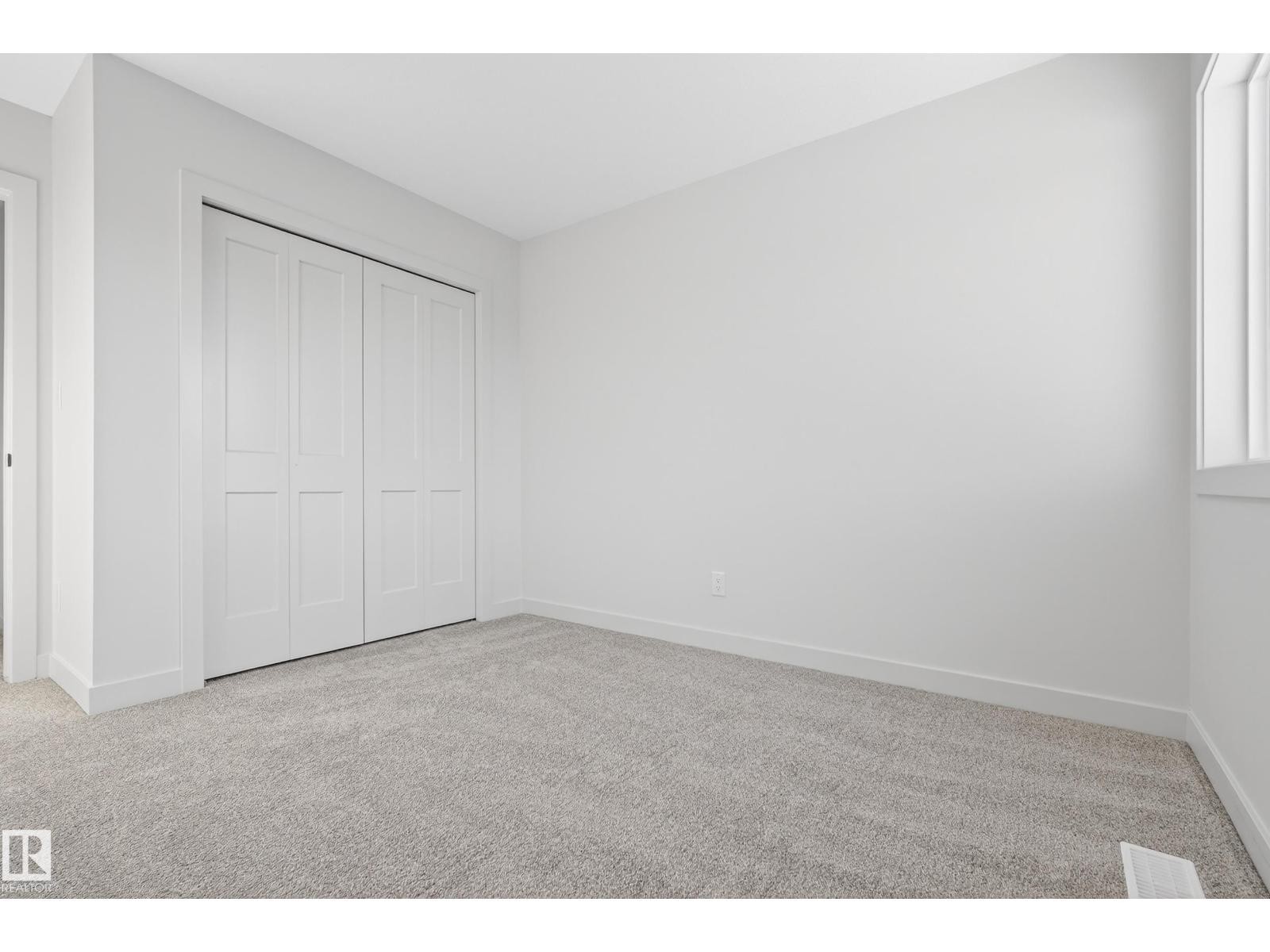 












10 PRESCOTT BV

,
Spruce Grove,




Alberta
T7X0R5

