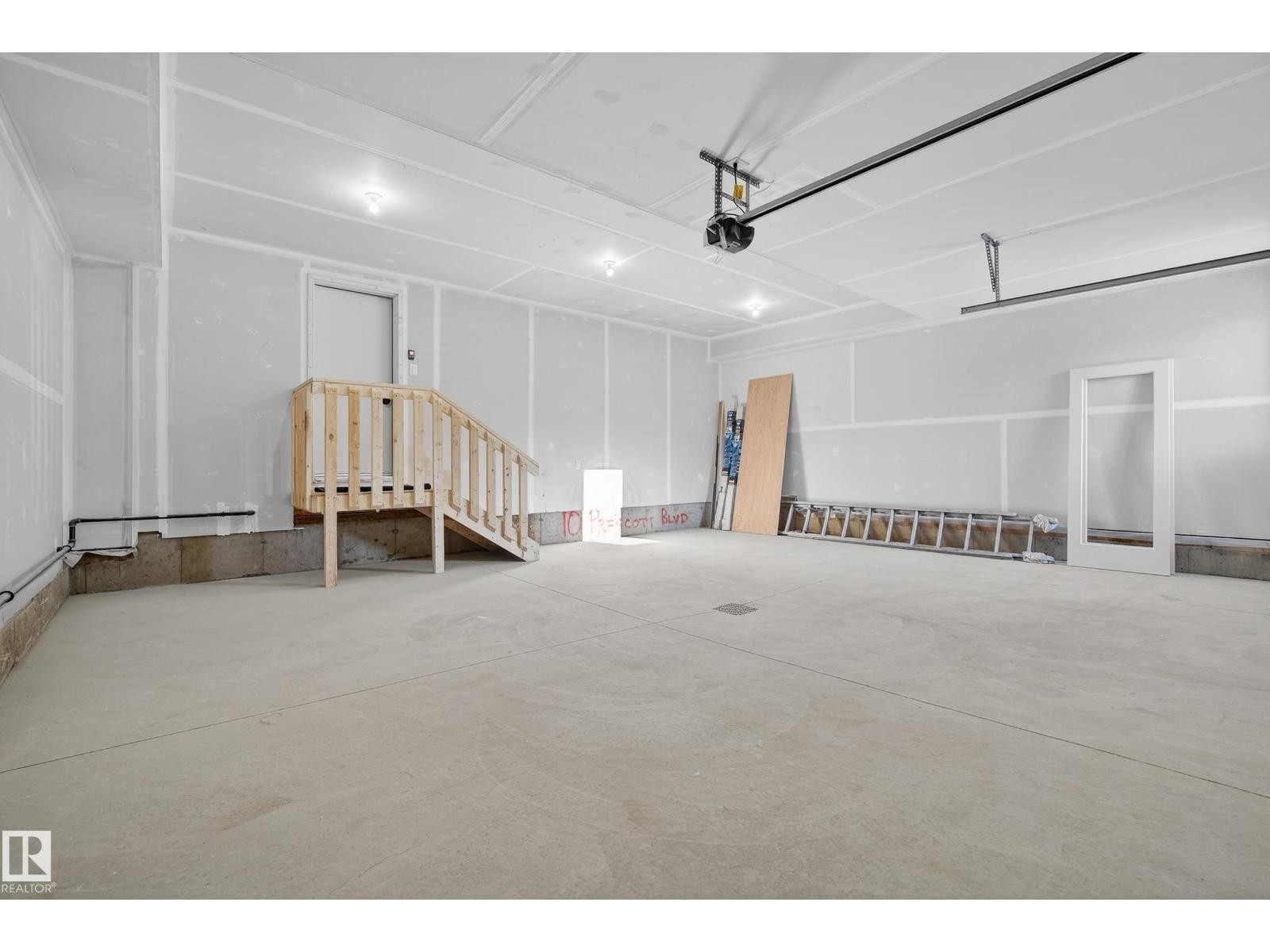 












10 PRESCOTT BV

,
Spruce Grove,




Alberta
T7X0R5

