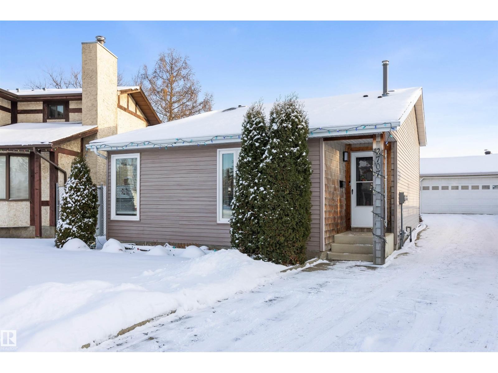 












2707 138 AV NW

,
Edmonton,




Alberta
T5Y1A5

