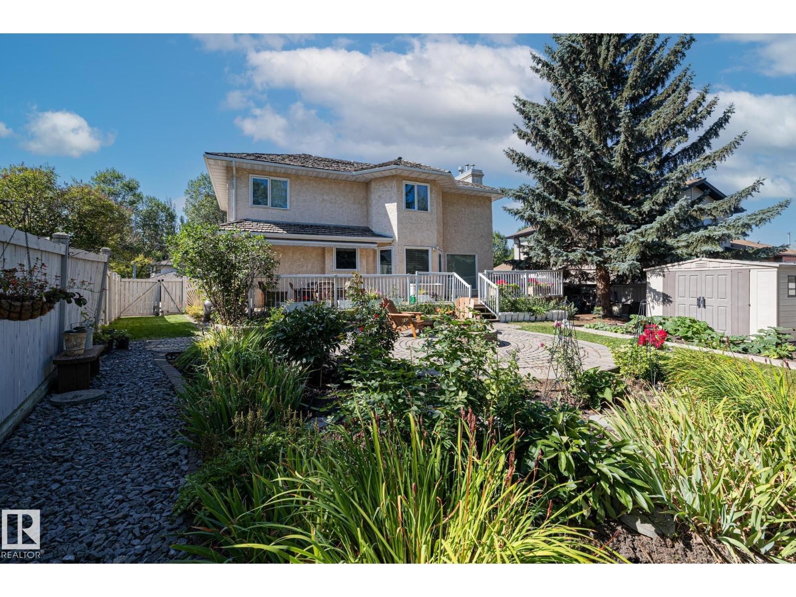 












3 HARNOIS PL

,
St. Albert,




Alberta
T8N5R2

