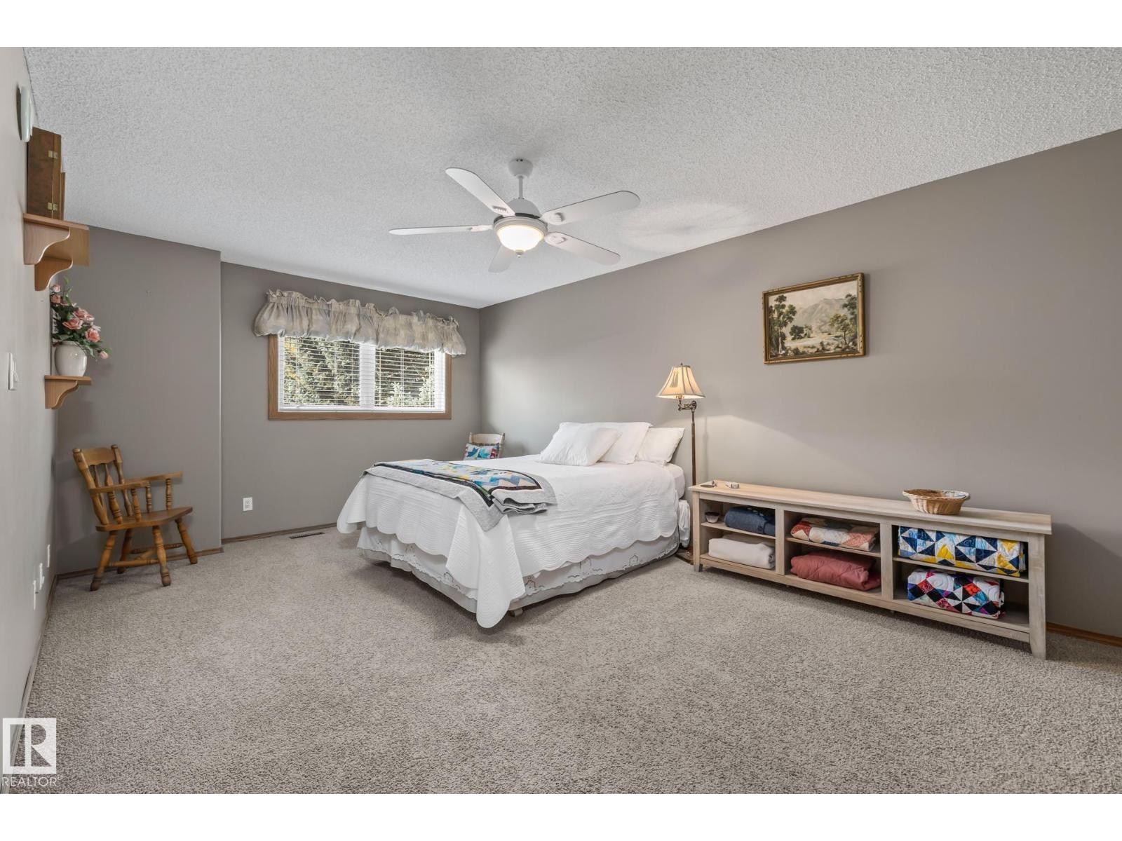 












3 HARNOIS PL

,
St. Albert,




Alberta
T8N5R2

